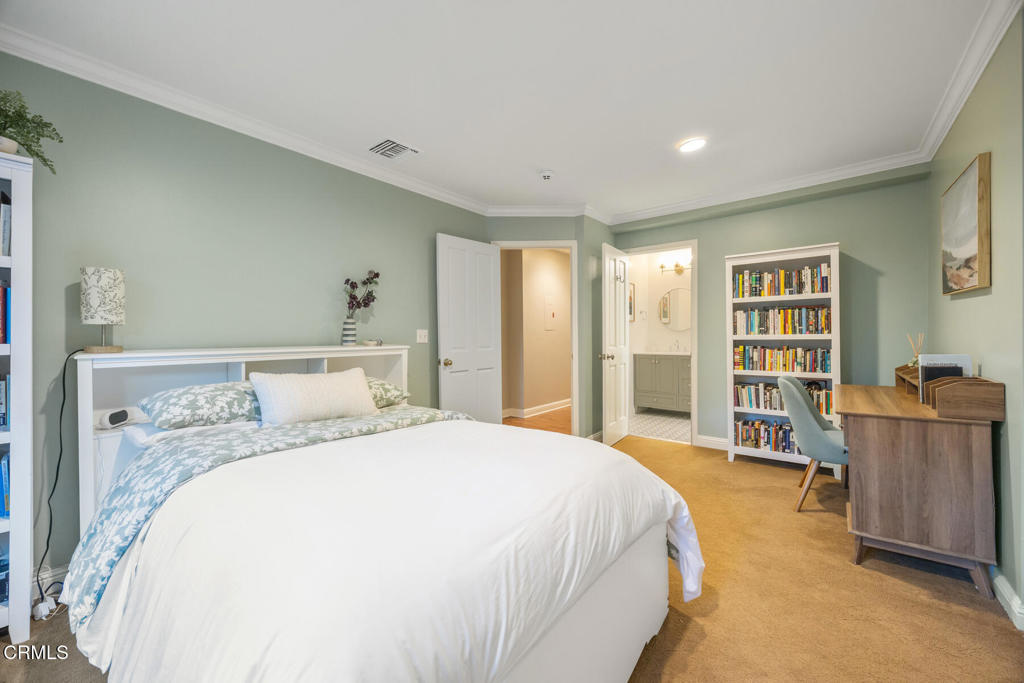 1146 Wellington Avenue