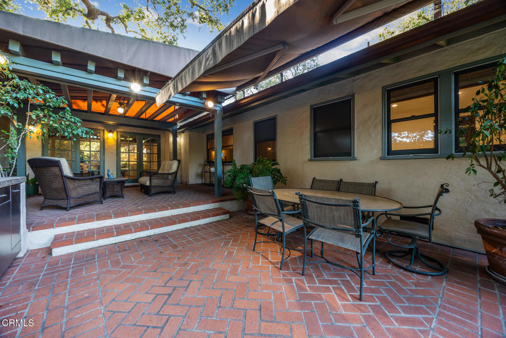 1146 Wellington Avenue