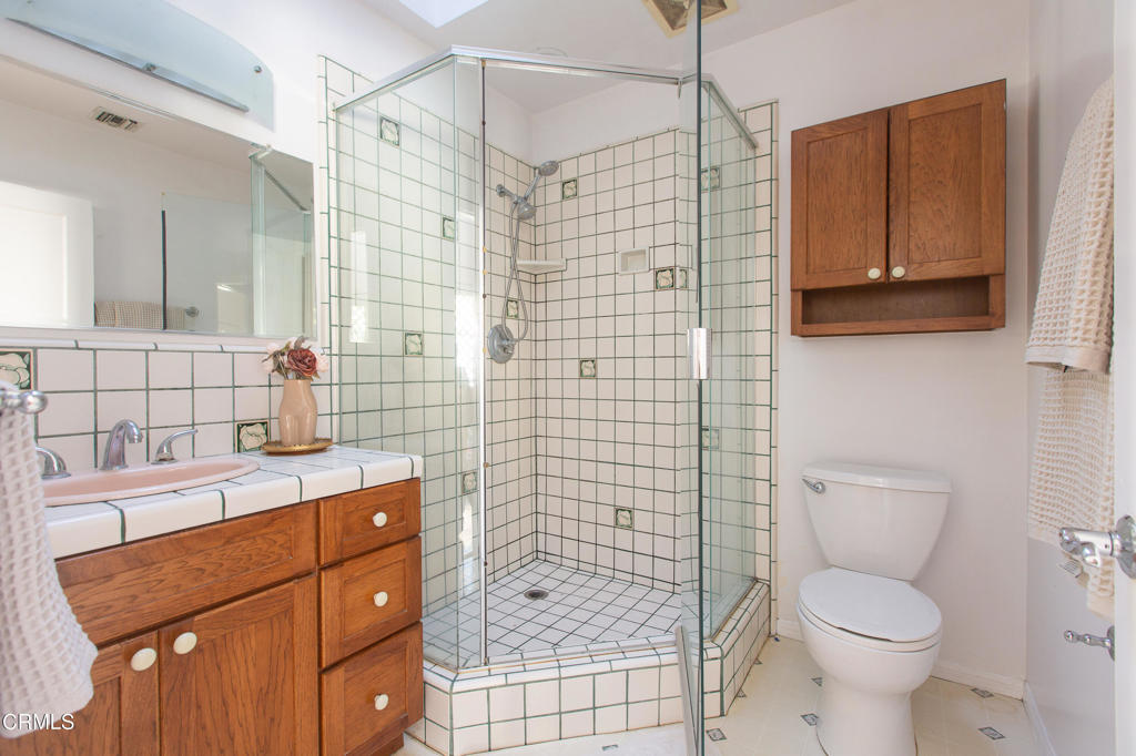 524 Glen Holly Drive