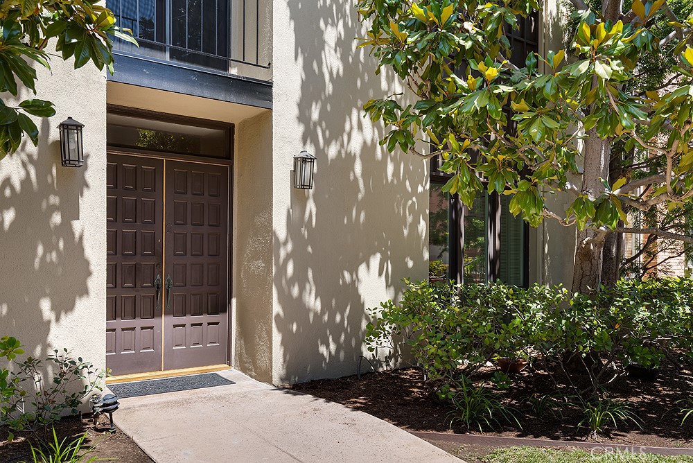 783 S Orange Grove Boulevard 2