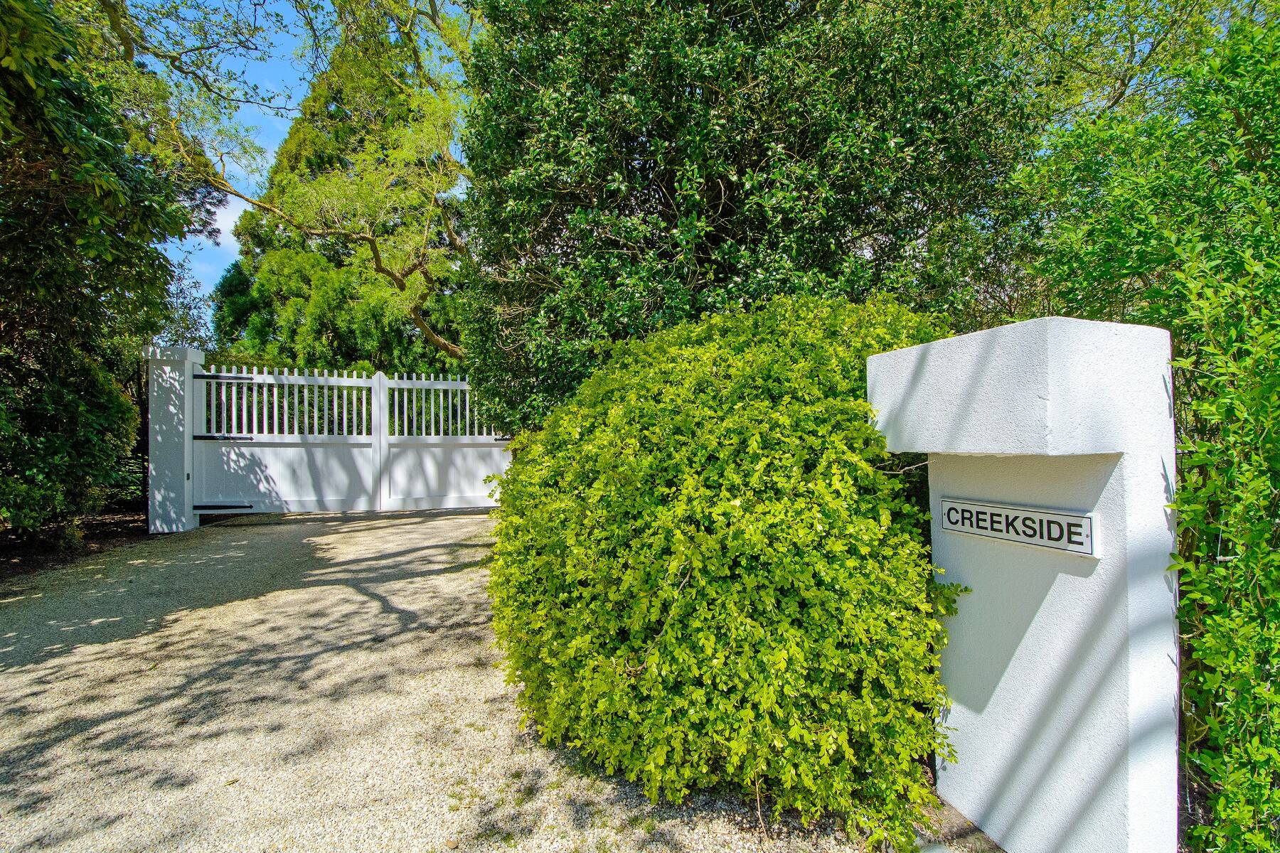 543 HALSEY NECK LN 