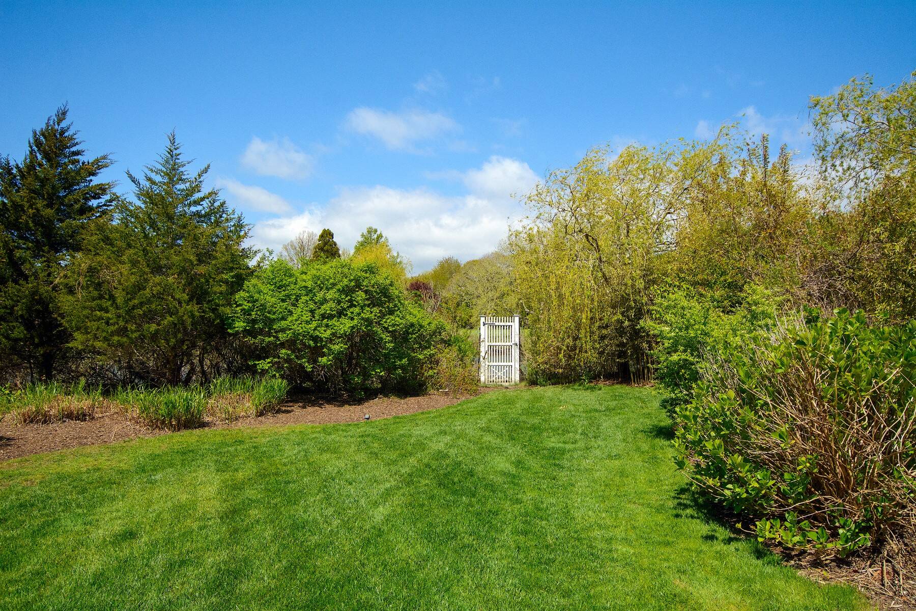543 HALSEY NECK LN 