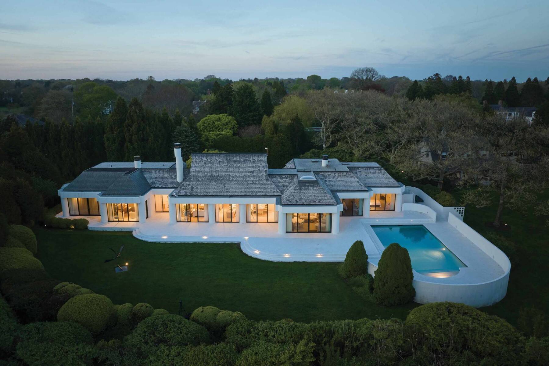 543 HALSEY NECK LN 
