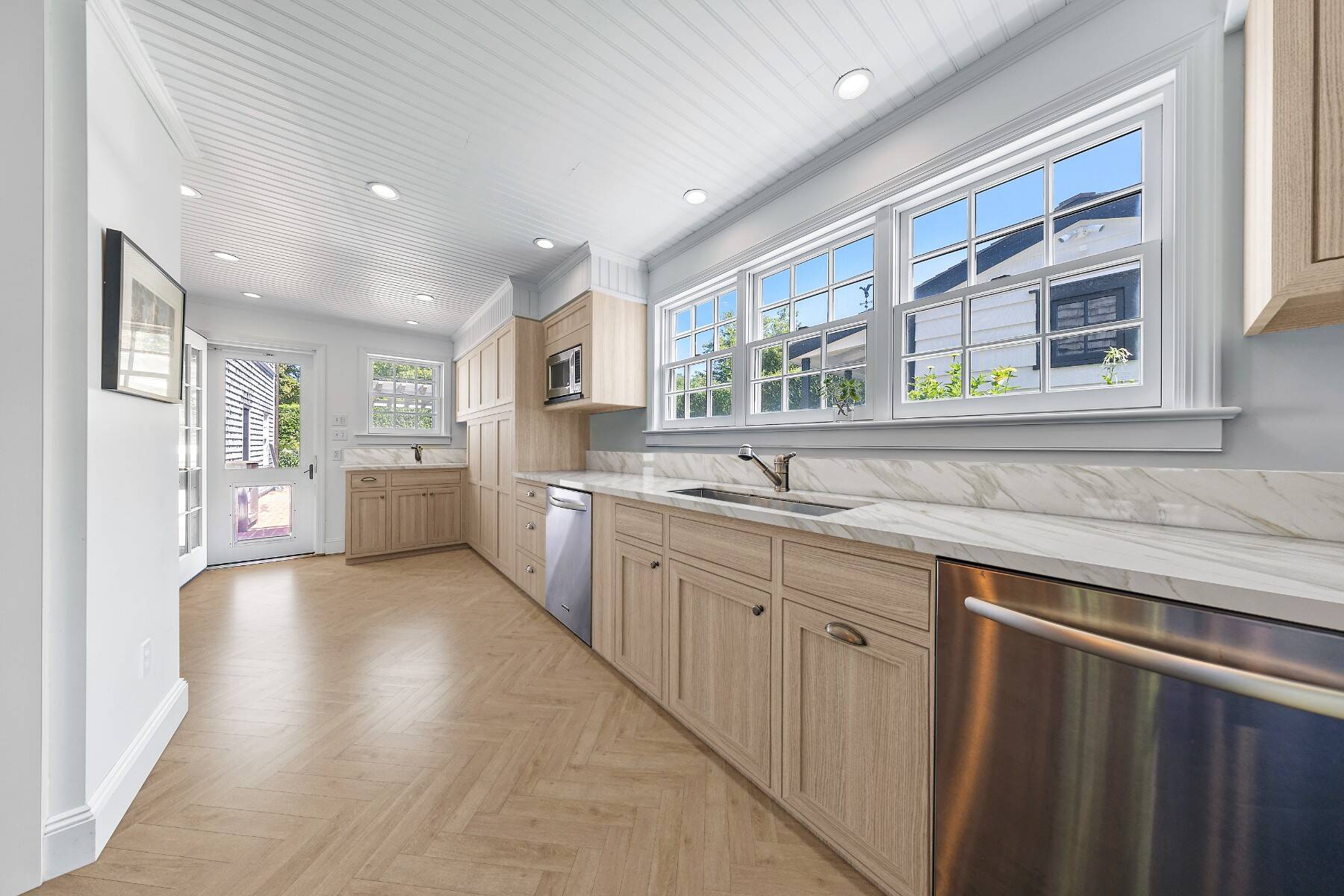 Gin Lane Carriage House With Deeded Ocean Access