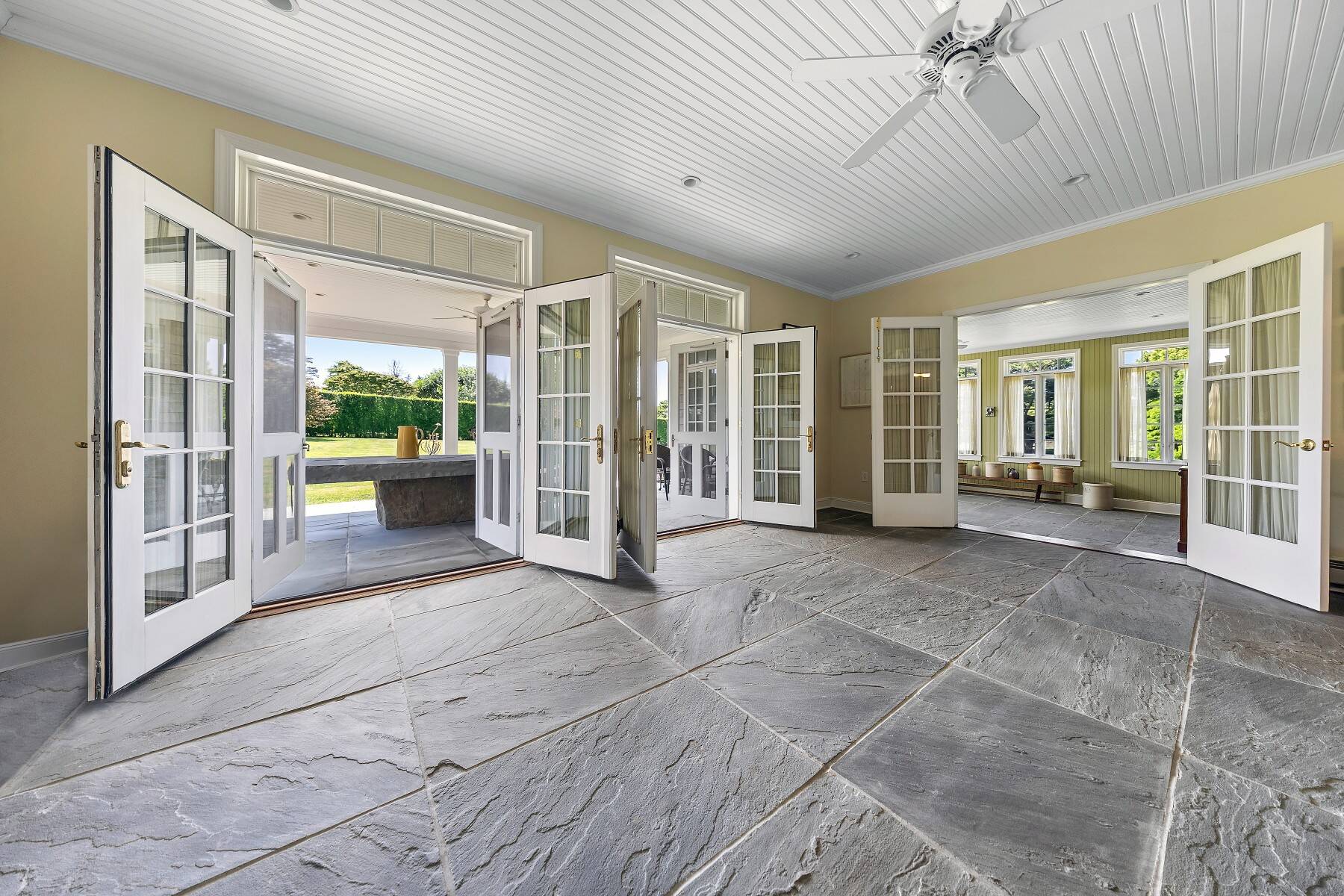 Gin Lane Carriage House With Deeded Ocean Access