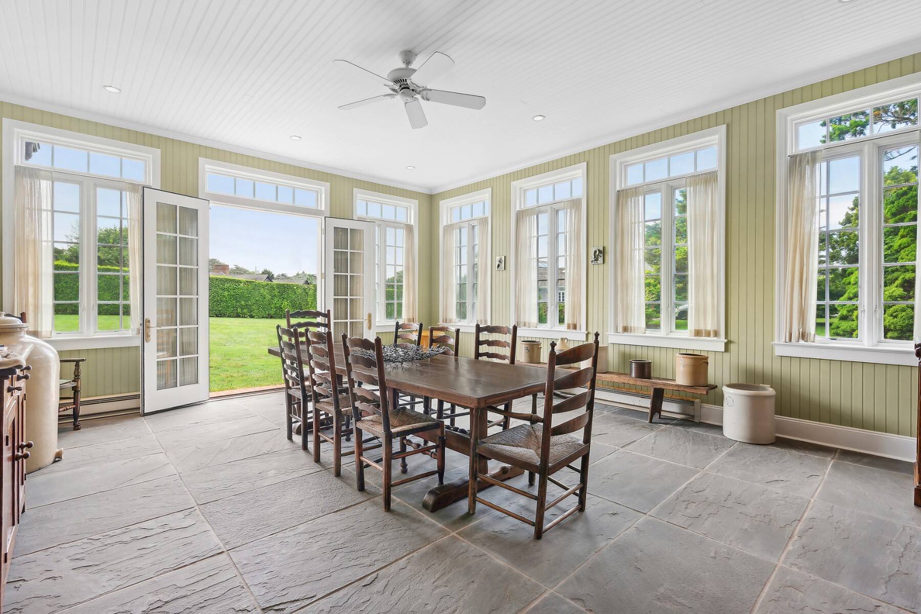 Gin Lane Carriage House With Deeded Ocean Access