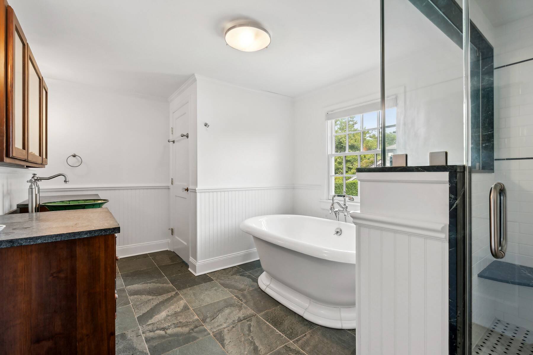 Gin Lane Carriage House With Deeded Ocean Access