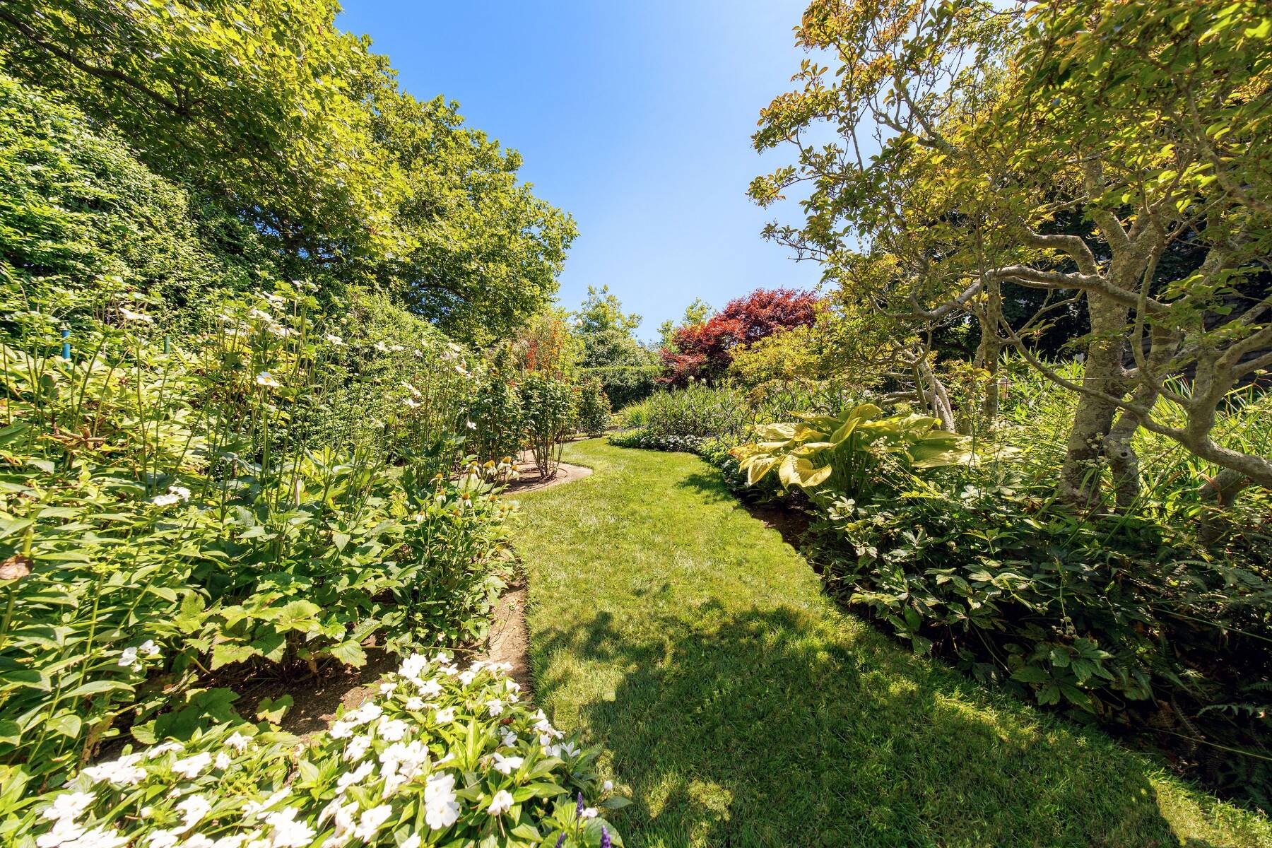 Gin Lane Carriage House With Deeded Ocean Access