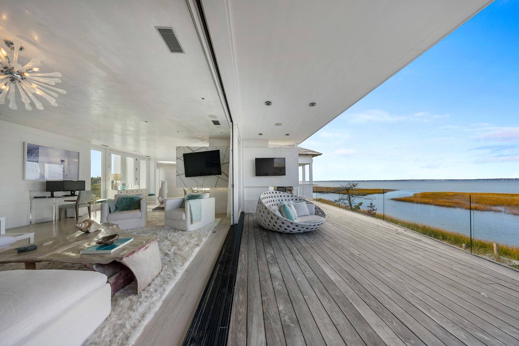 1377 Meadow Lane