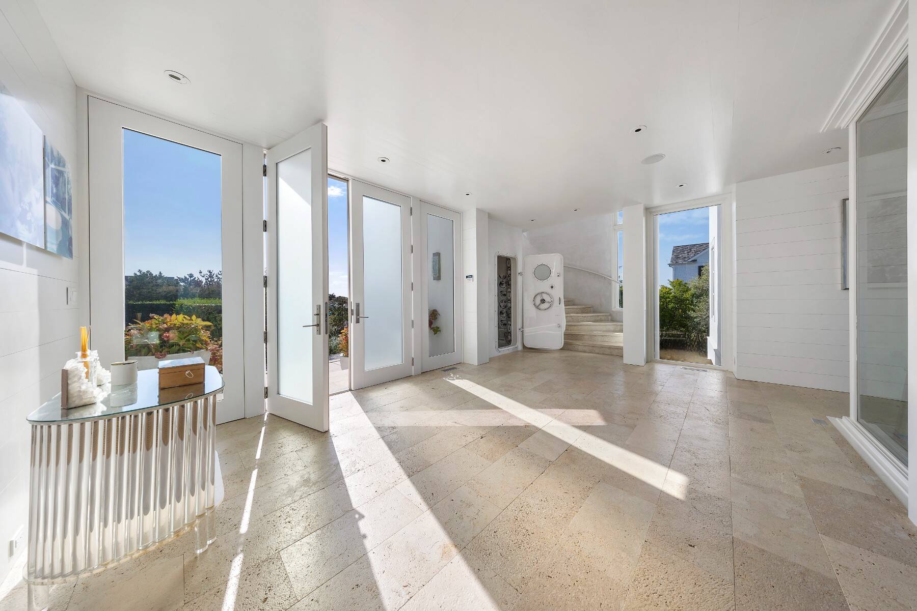 1377 Meadow Lane