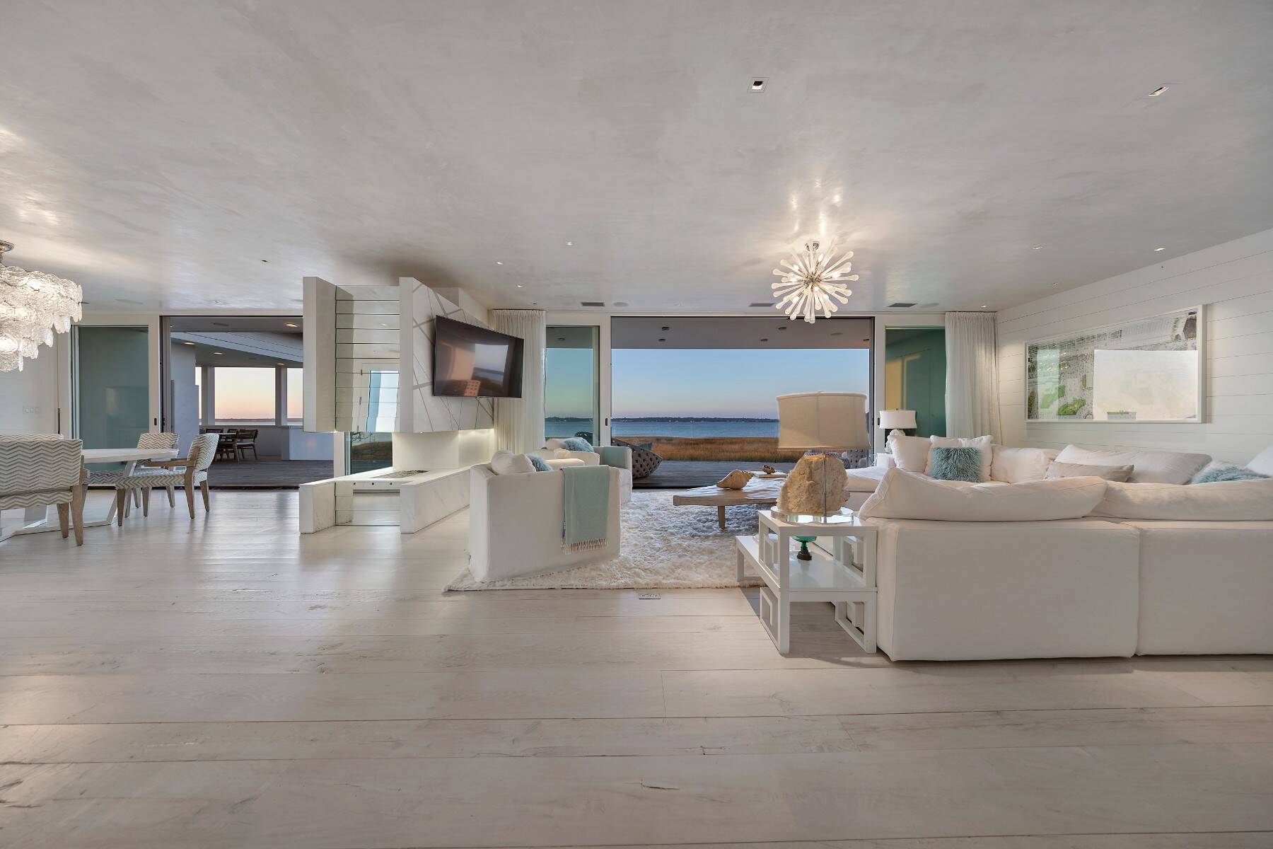 1377 Meadow Lane