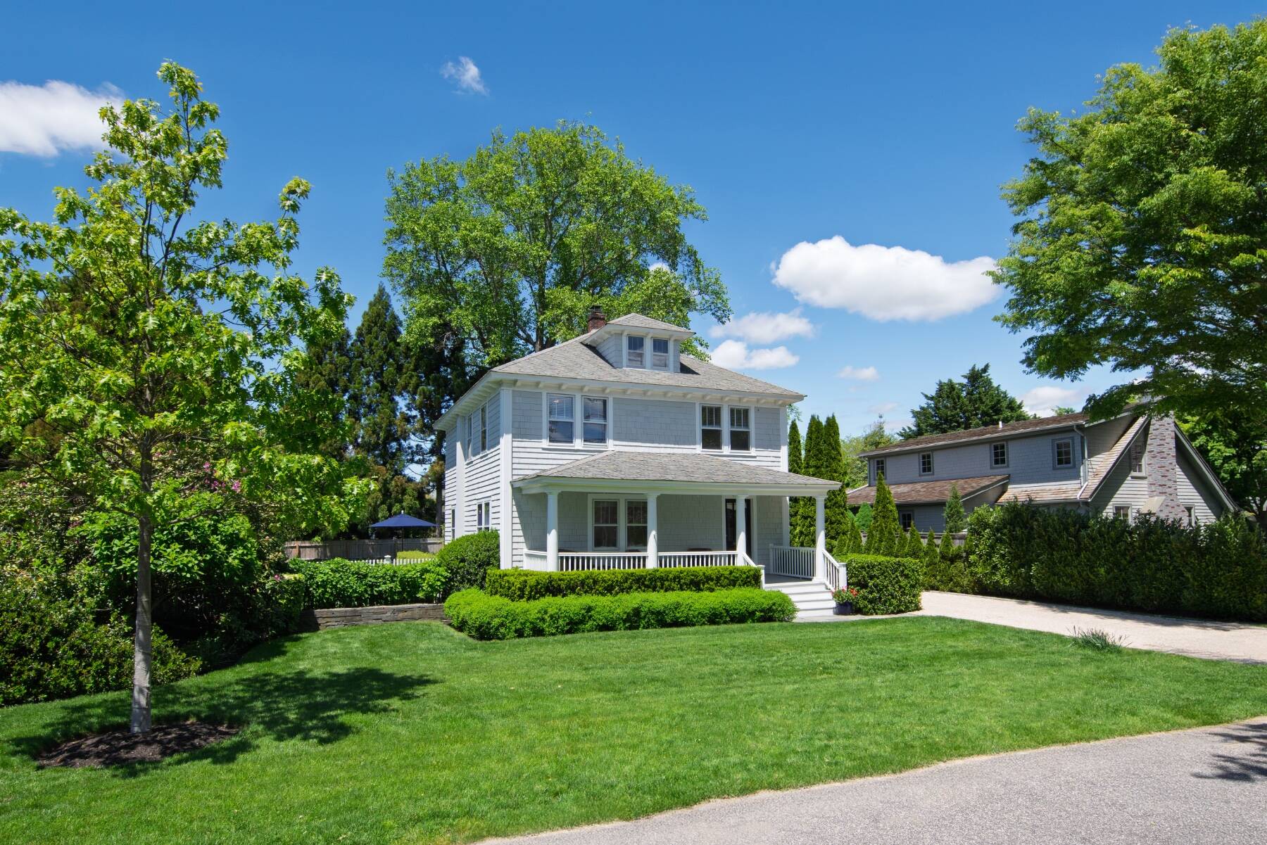 61 Jennings Ave 