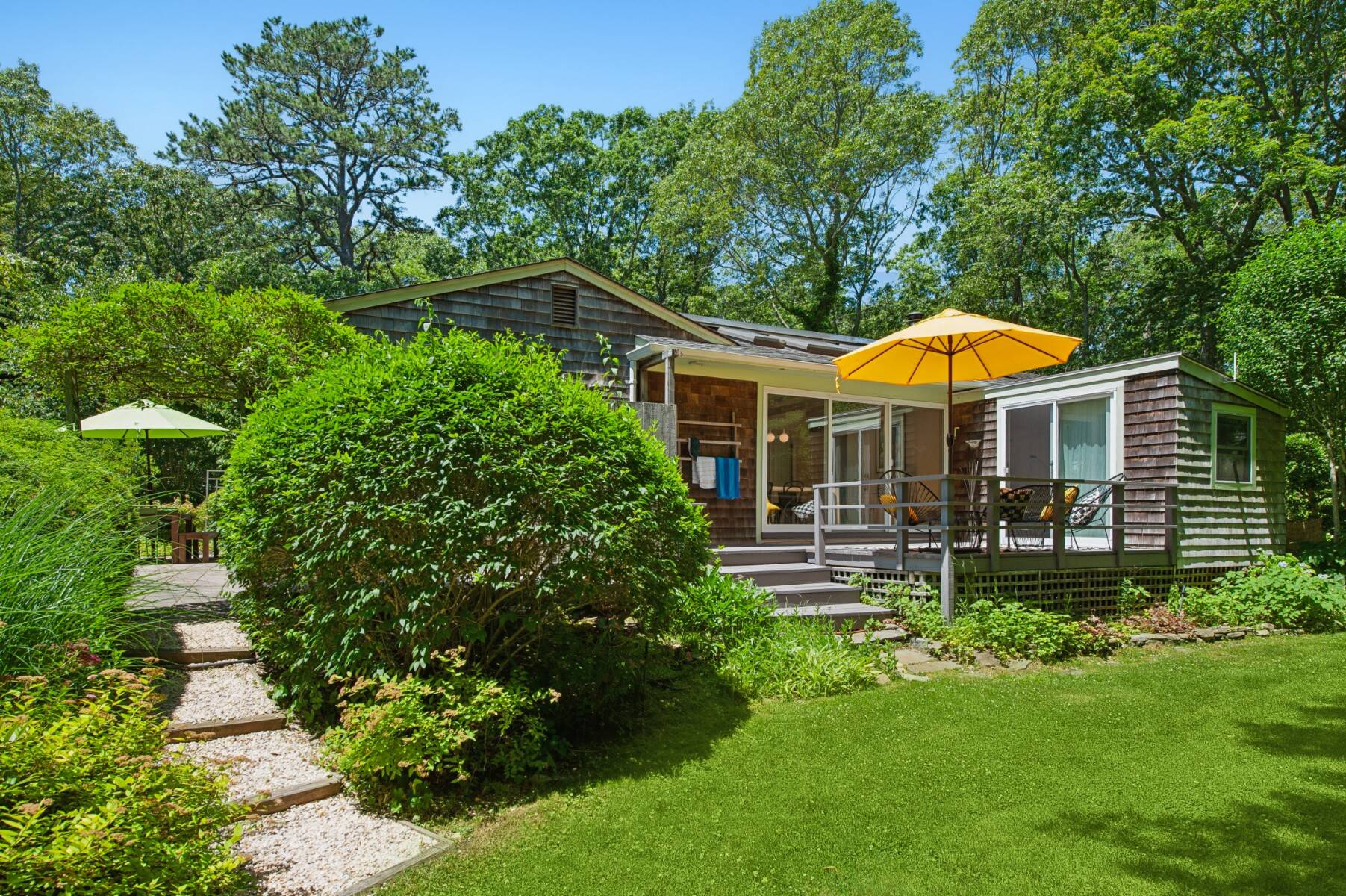 6 Randall Road 