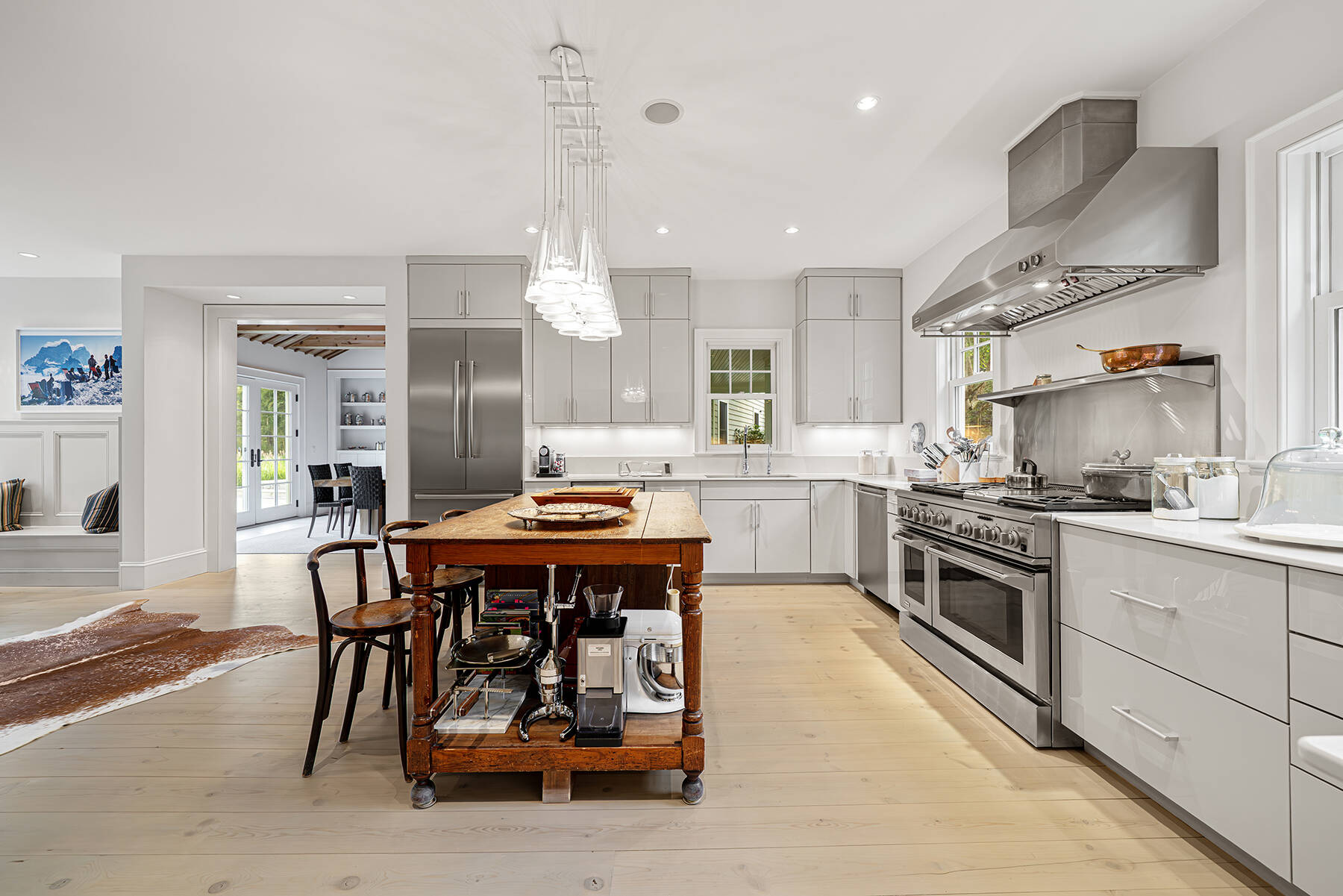 11 Edge Avenue (formerly 335 Edge Of Woods) 