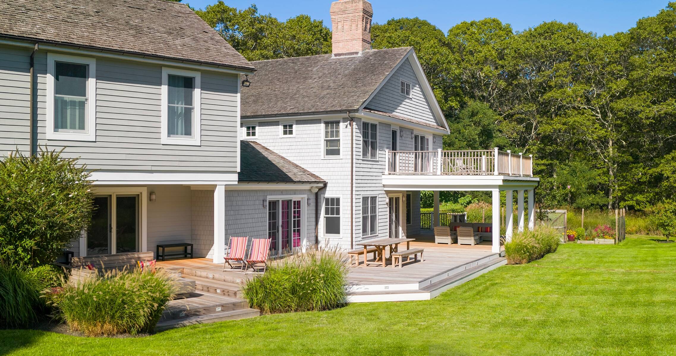 11 Edge Avenue (formerly 335 Edge Of Woods) 