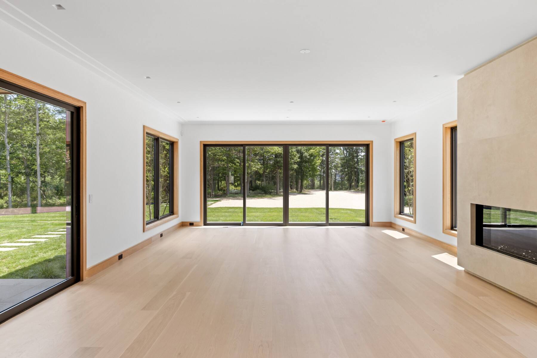 27 Fresh Pond Road 