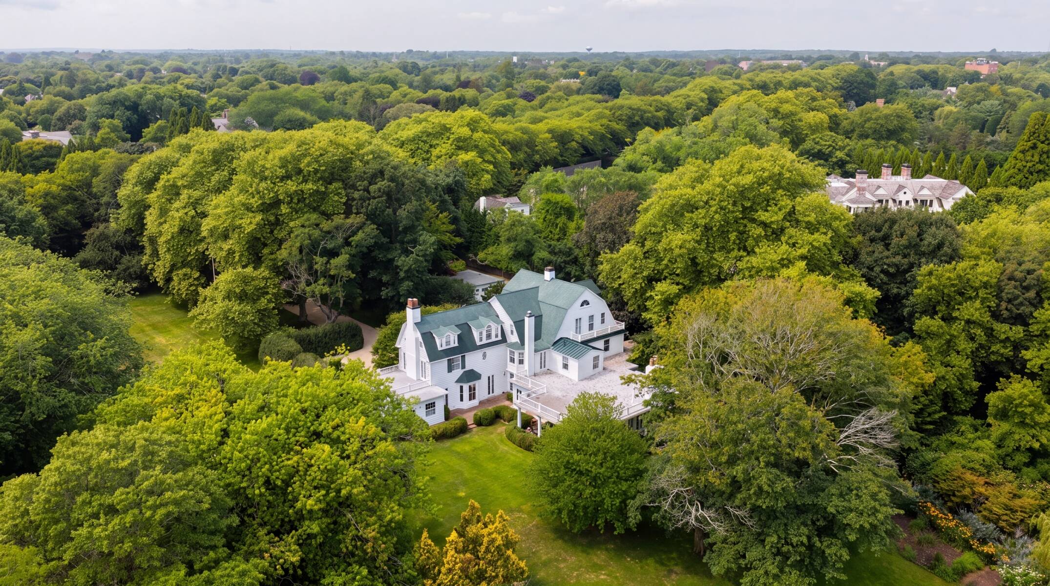 134 Wyandanch Lane 