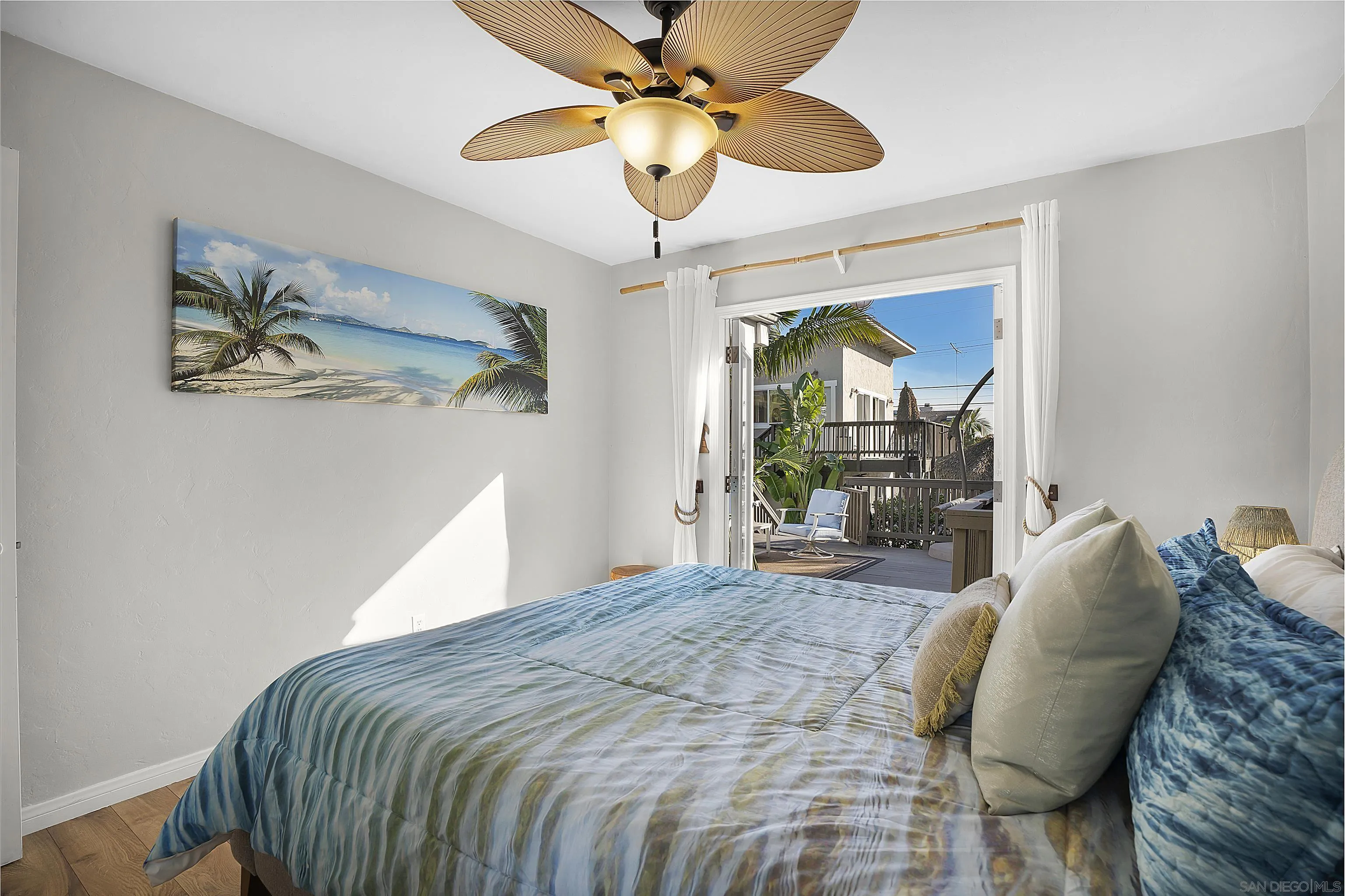 1335 Tourmaline Street