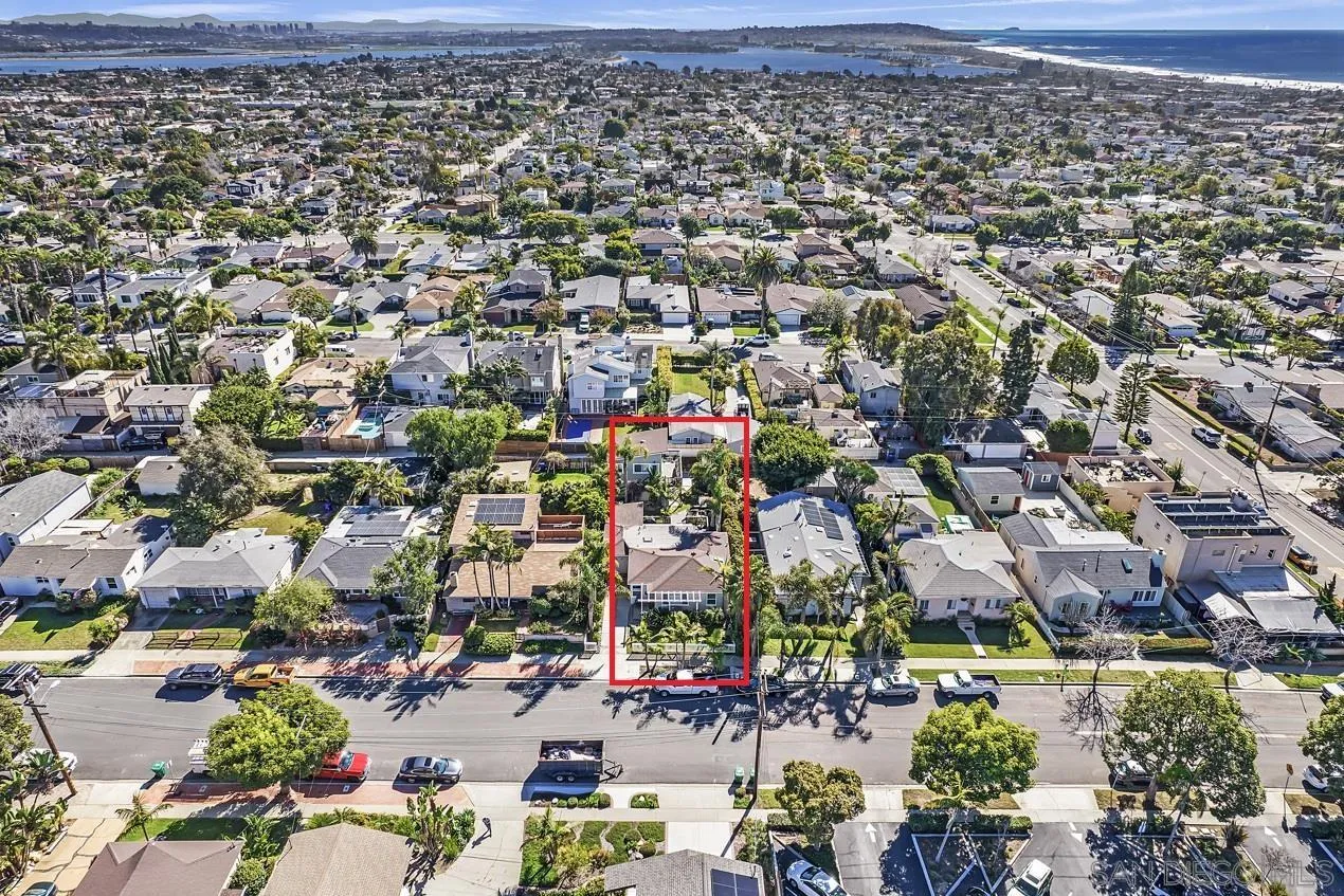 1335 Tourmaline Street