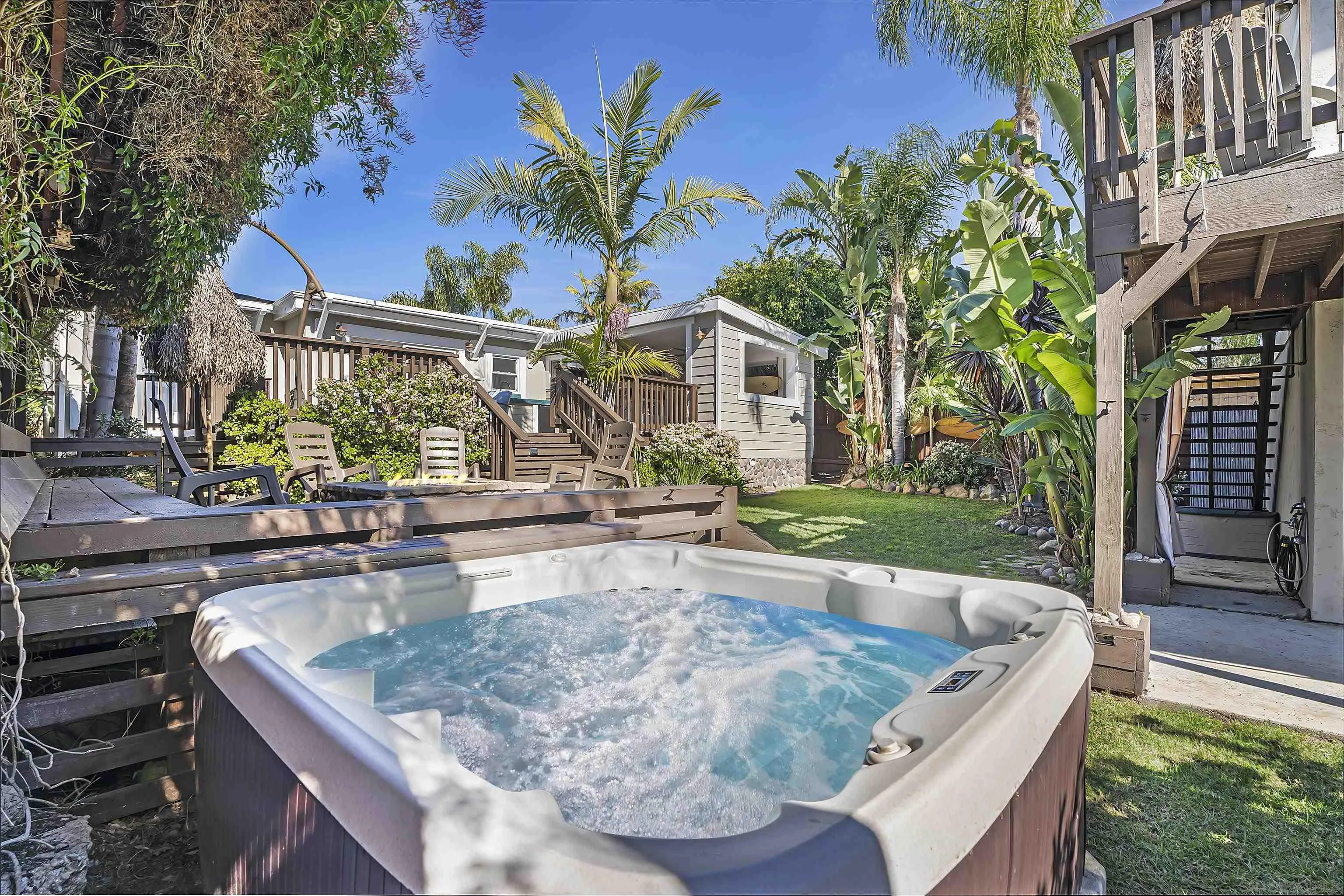 1335 Tourmaline Street