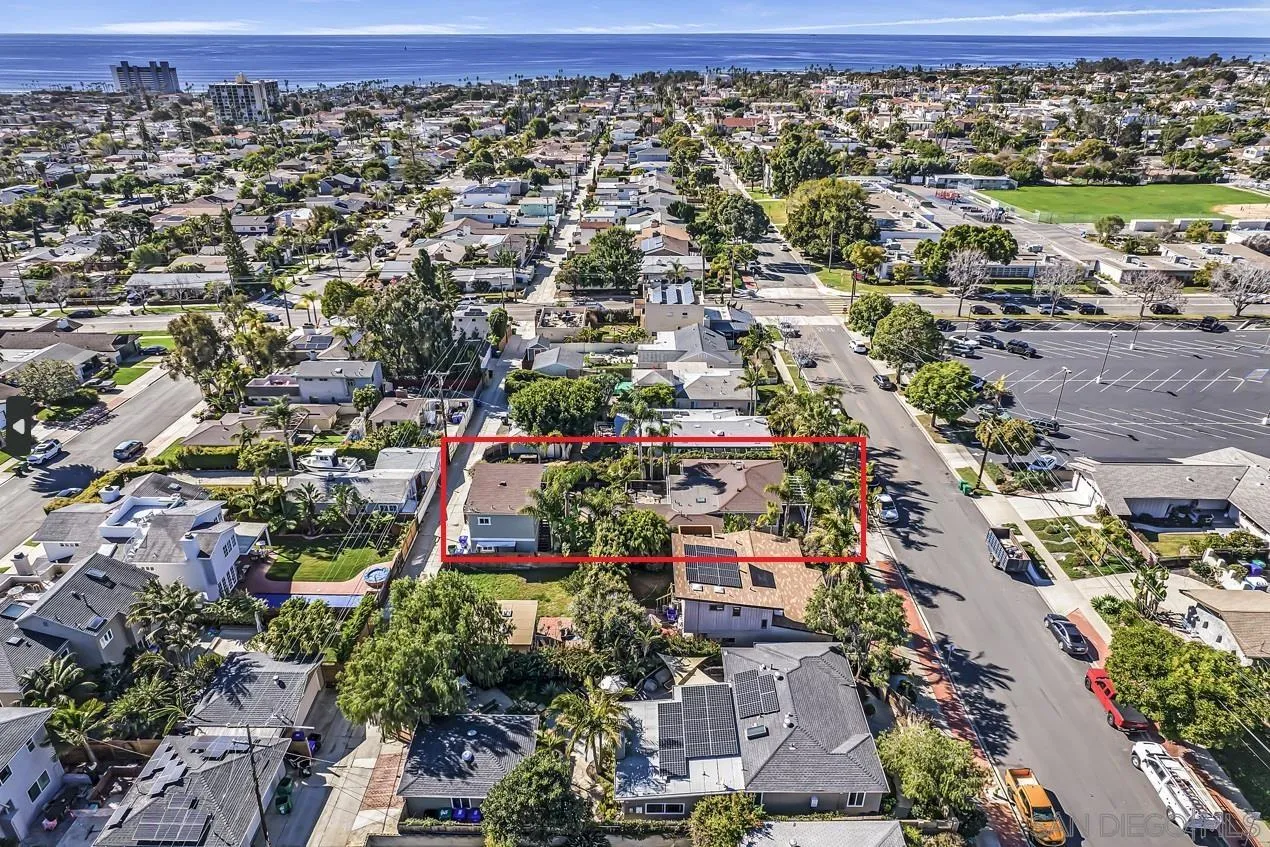 1335 Tourmaline Street