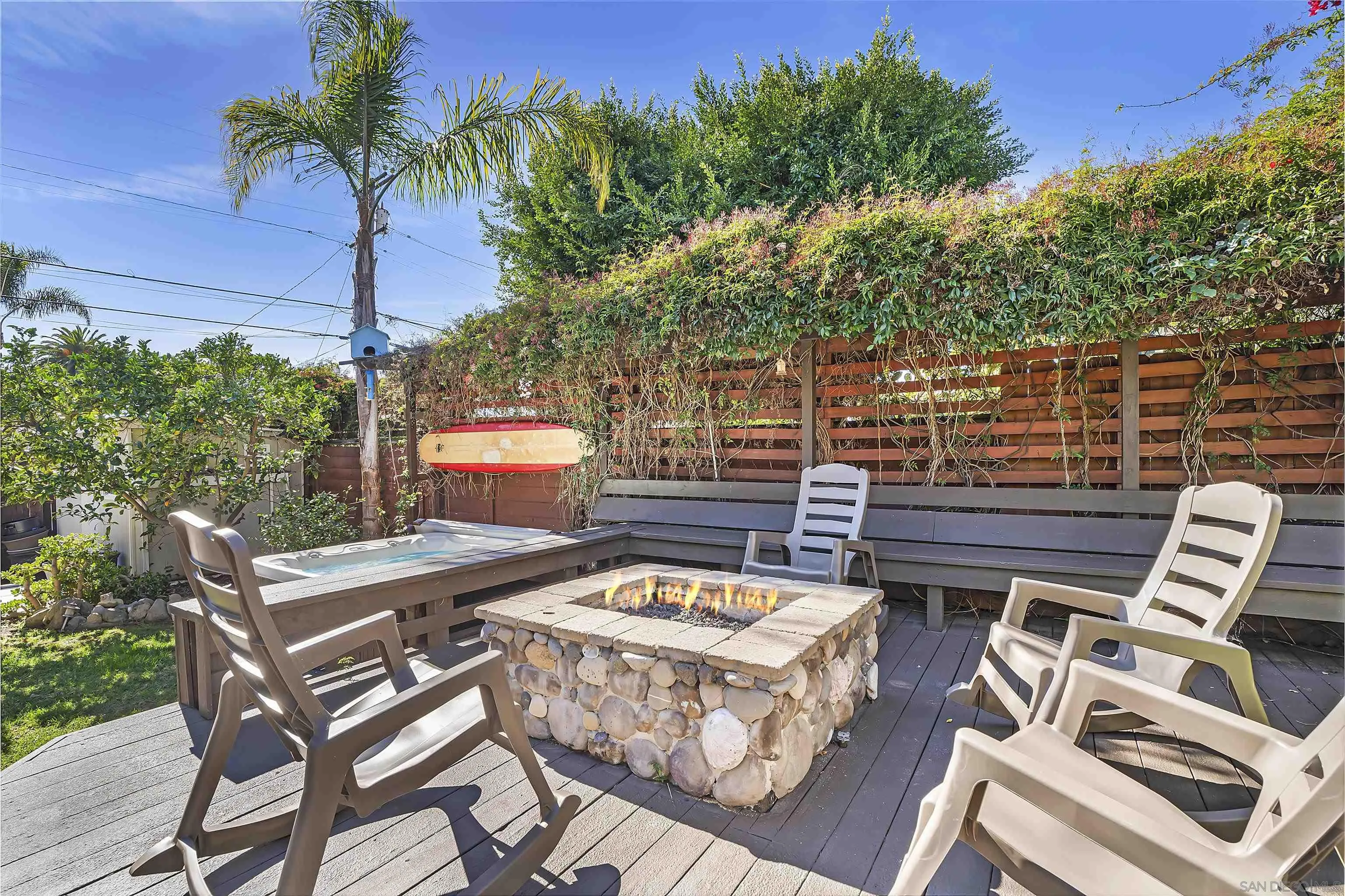 1335 Tourmaline Street