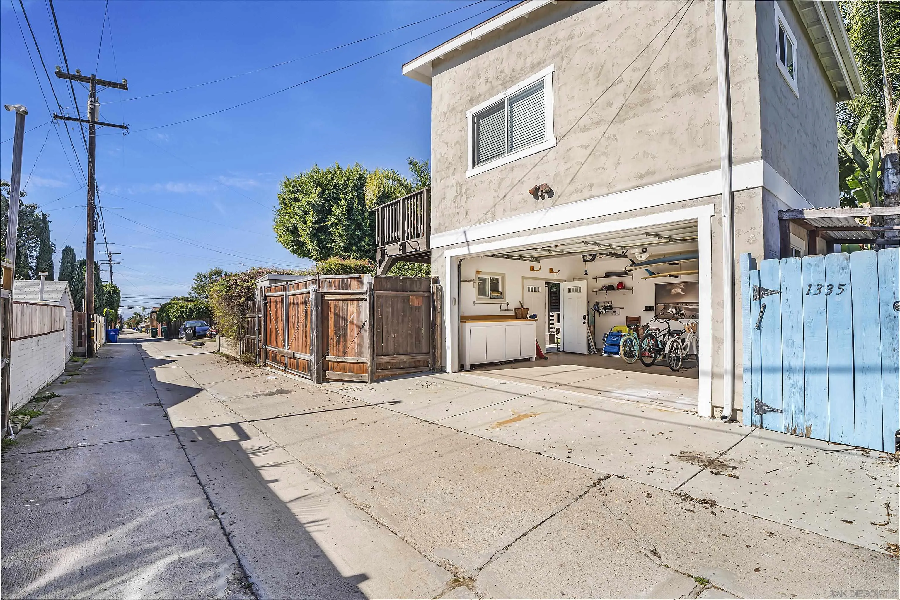 1335 Tourmaline Street