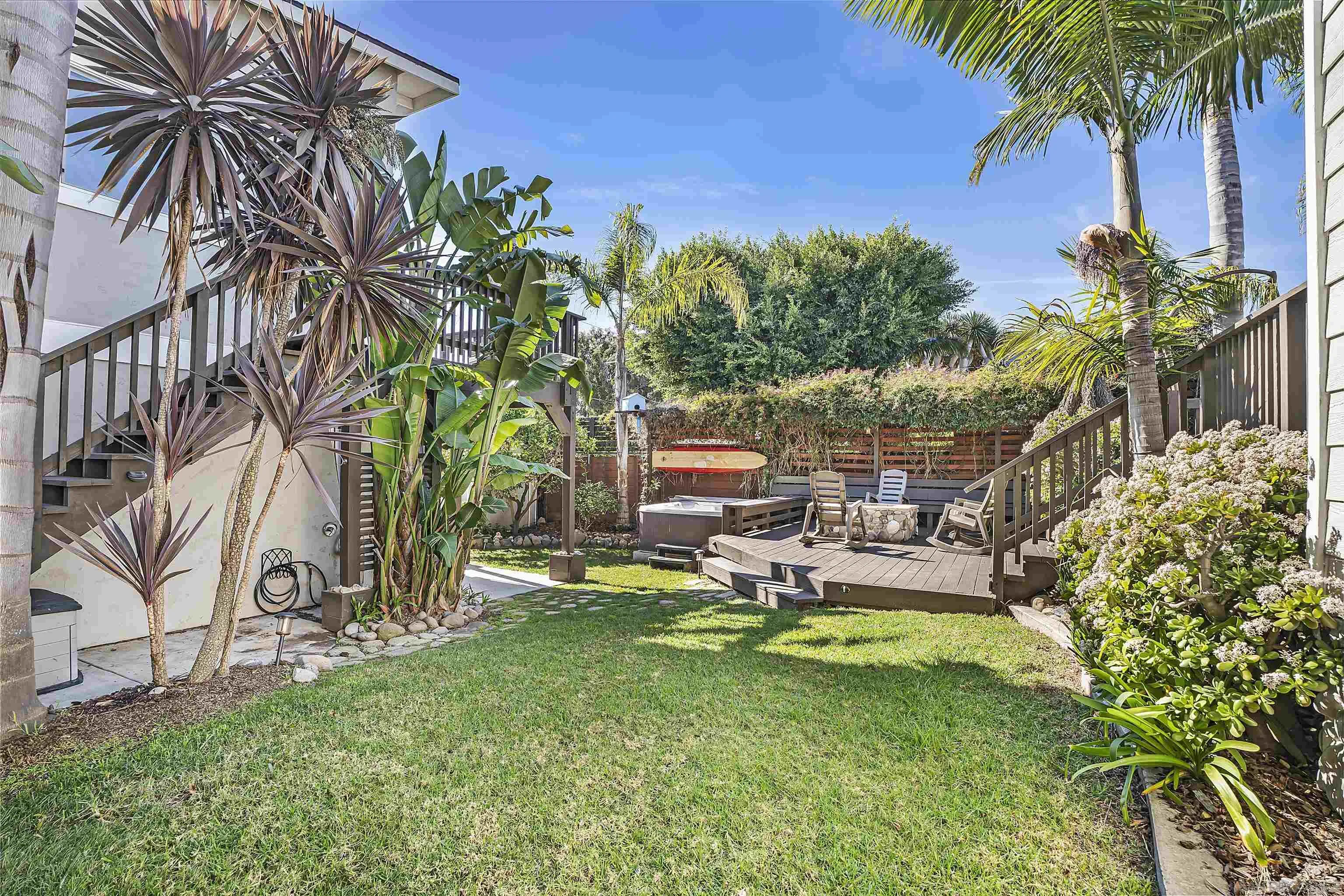 1335 Tourmaline Street