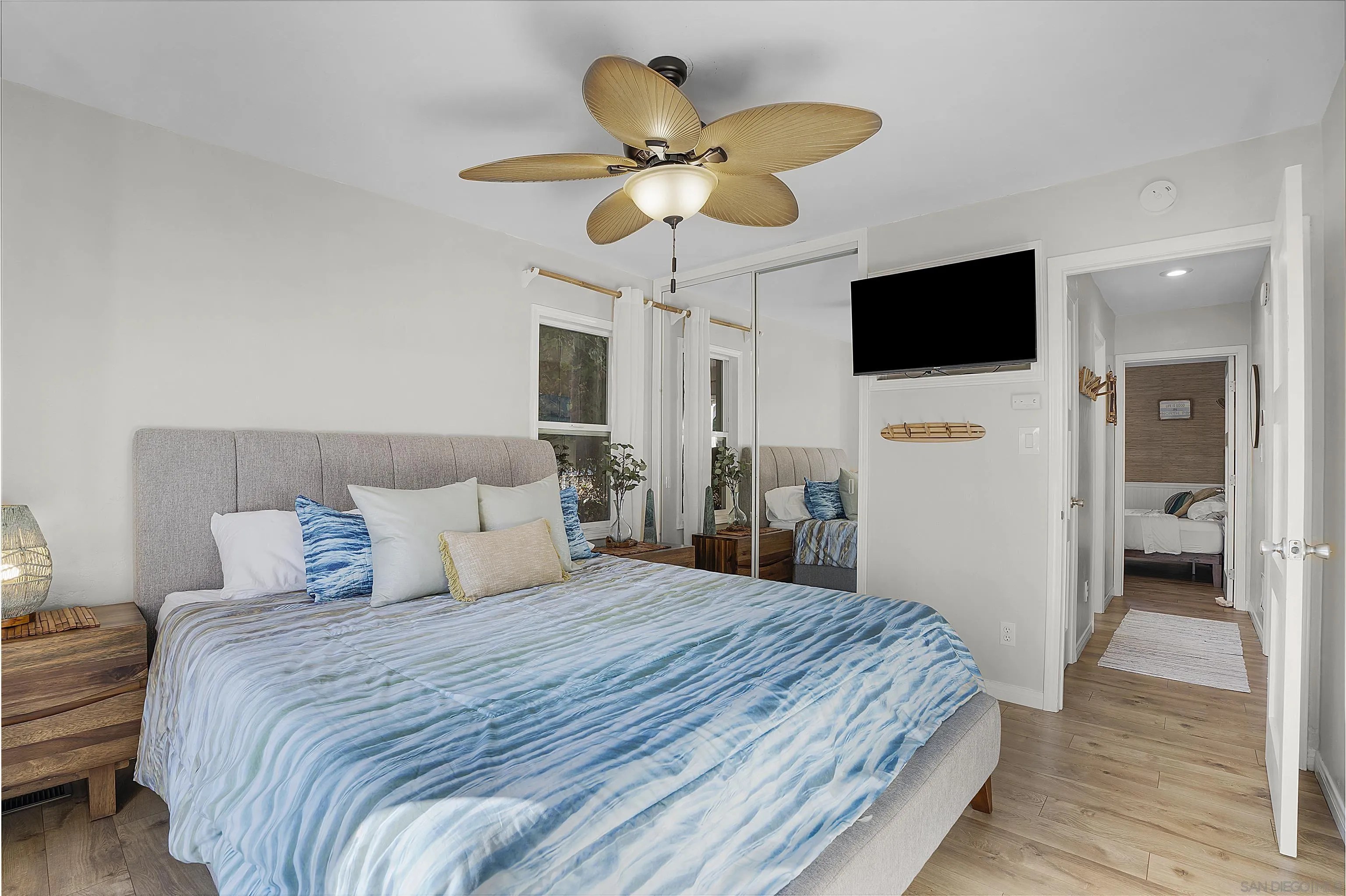 1335 Tourmaline Street