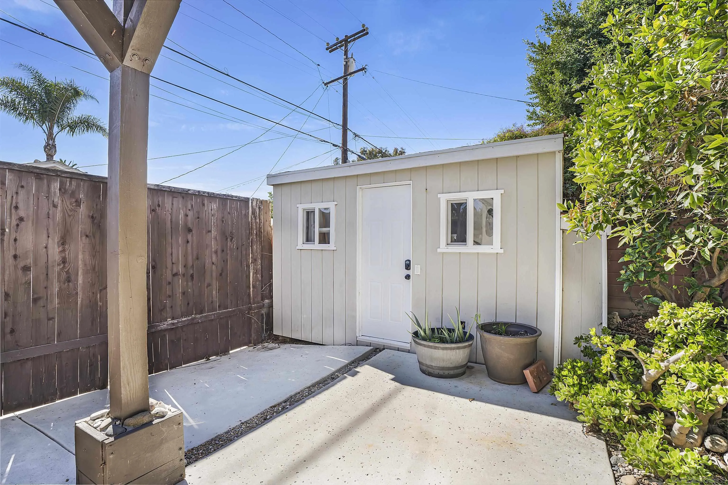 1335 Tourmaline Street