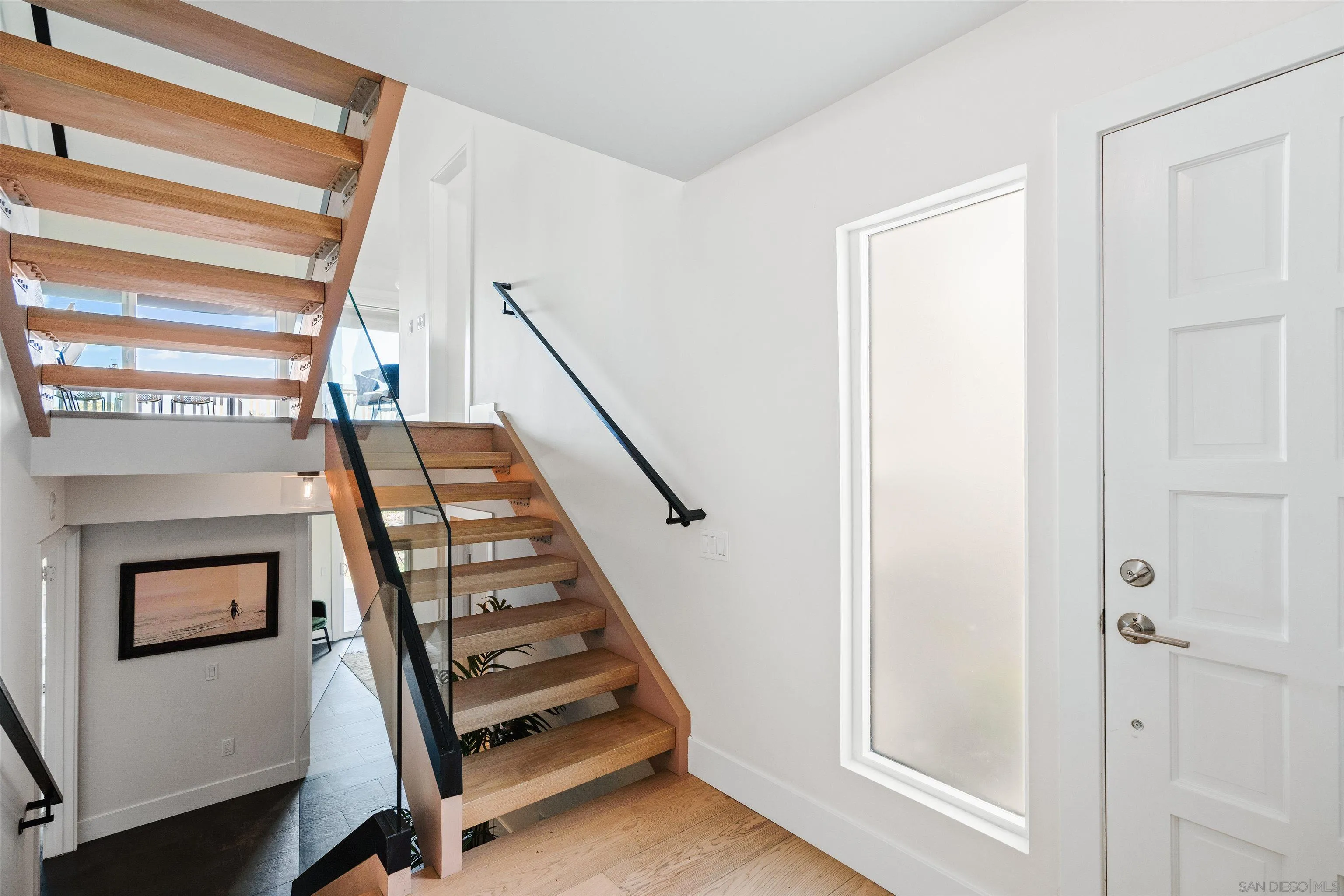 12858 Caminito En Flor