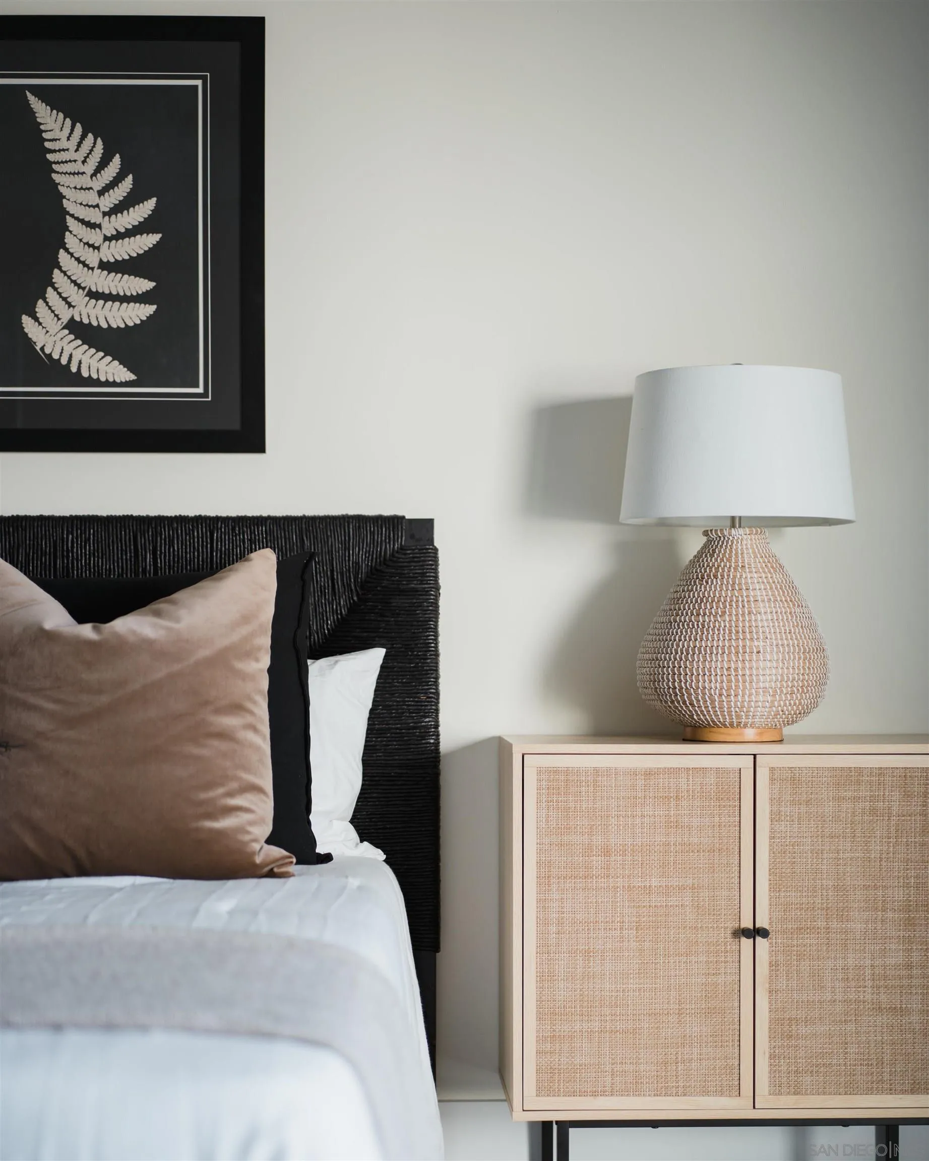 12858 Caminito En Flor