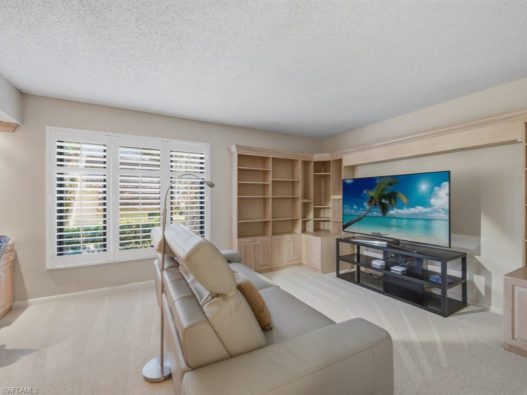 106 CLUBHOUSE DR # G169