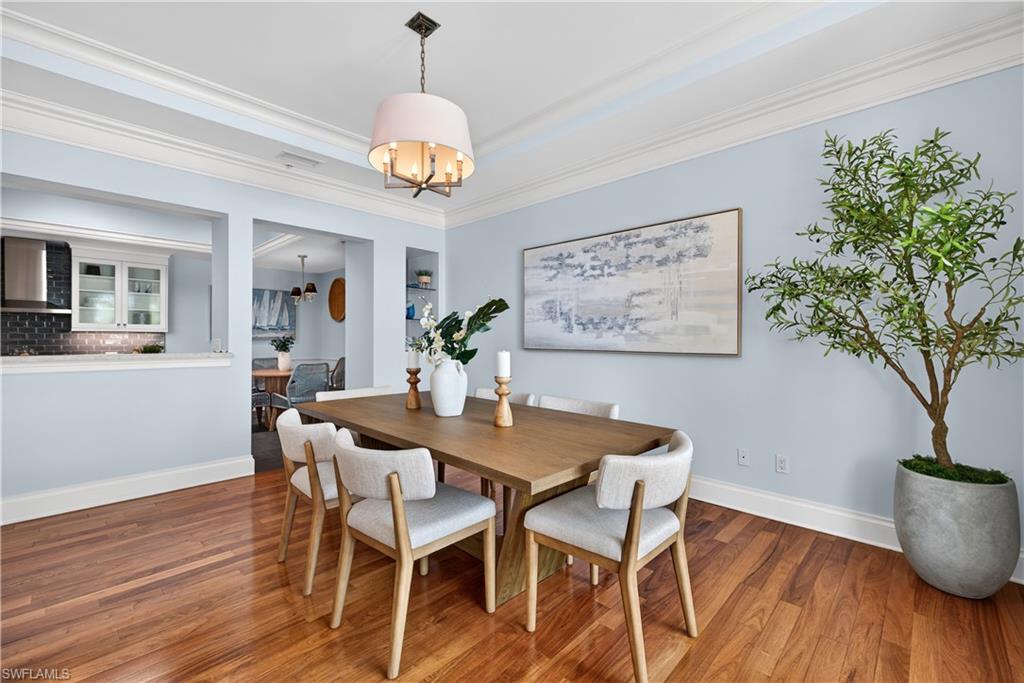 625 5th AVE S PH-302