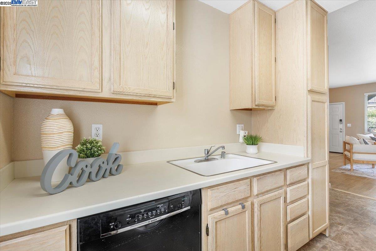 Excellent 1st time buy or Investment!