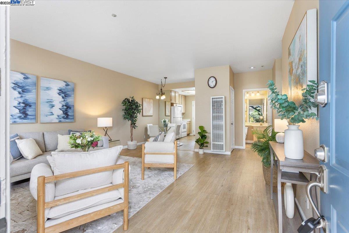 Excellent 1st time buy or Investment!