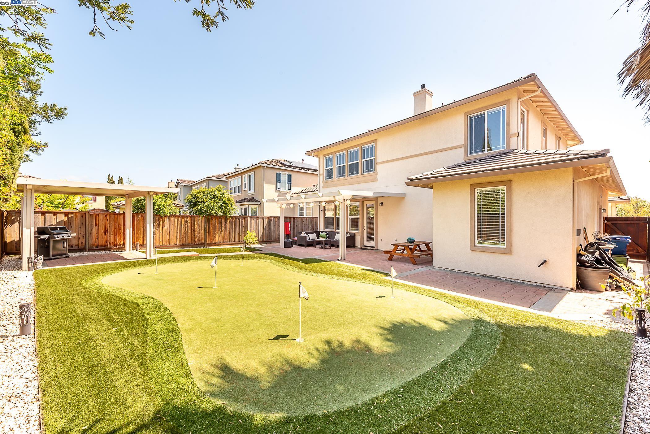 Eden Shores Community - facing the park!