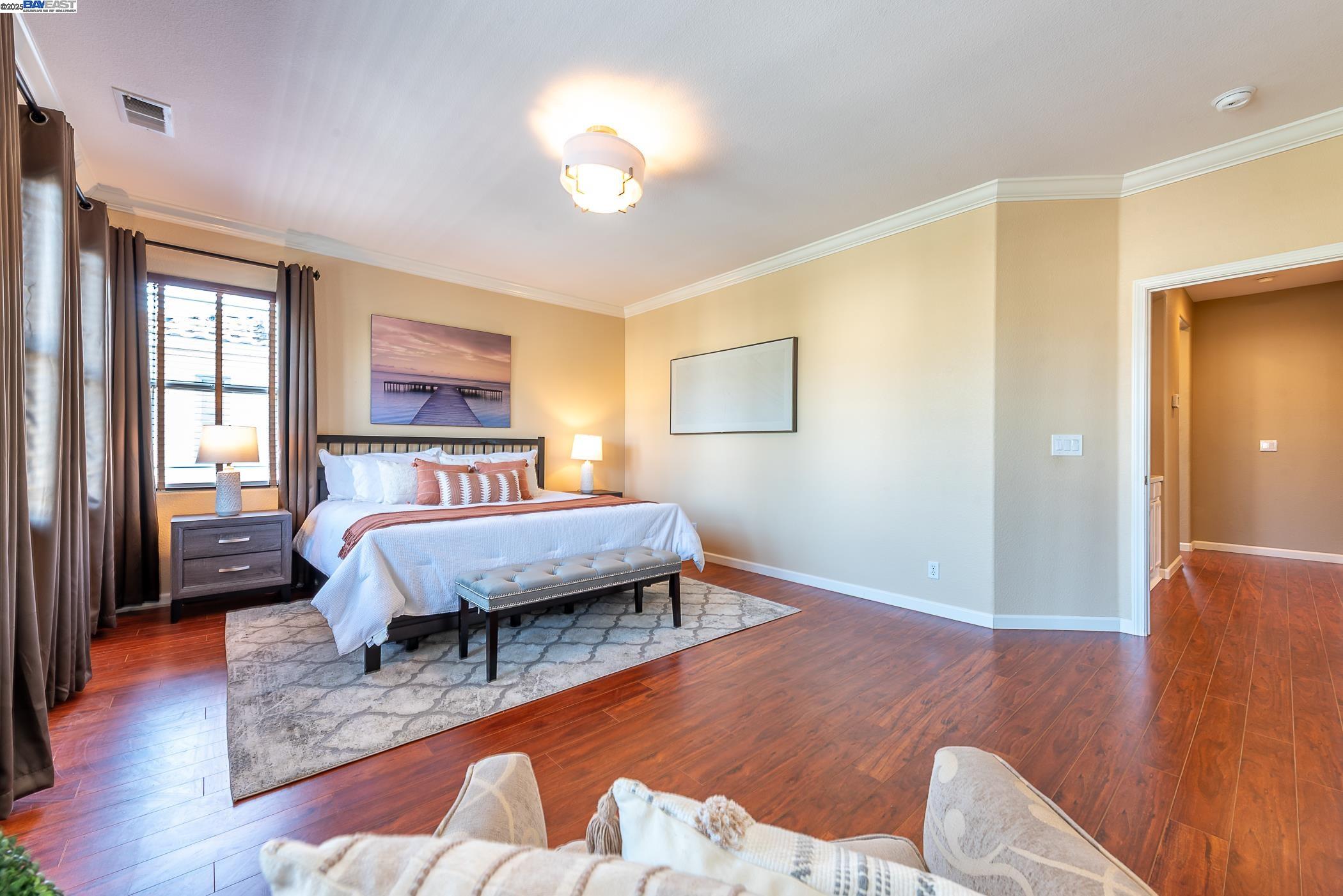 Eden Shores Community - facing the park!