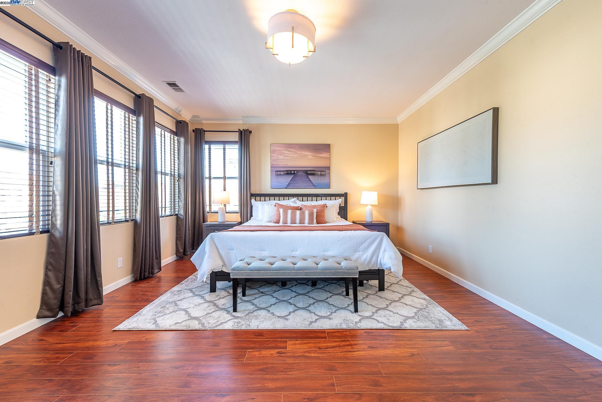 Eden Shores Community - facing the park!