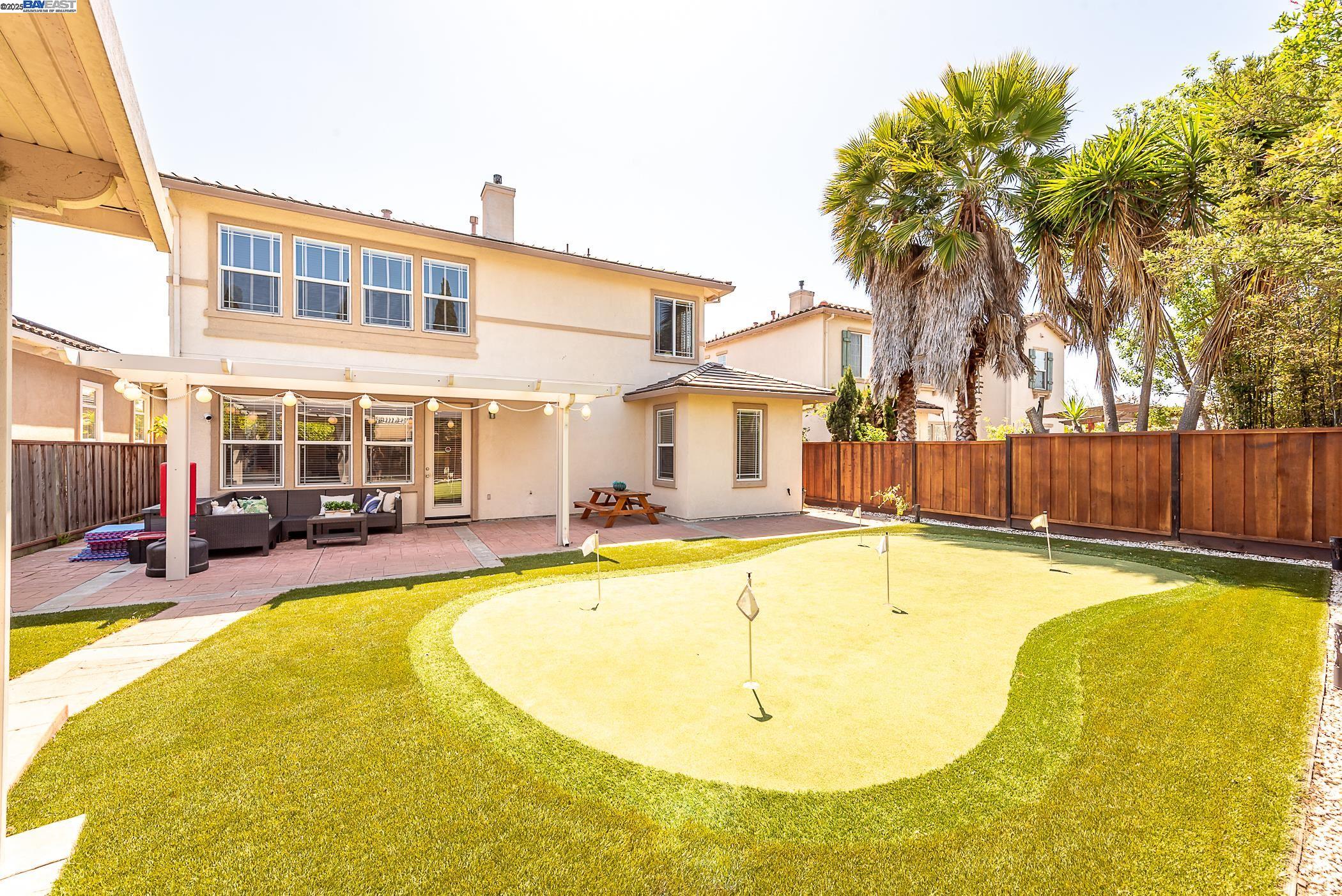 Eden Shores Community - facing the park!
