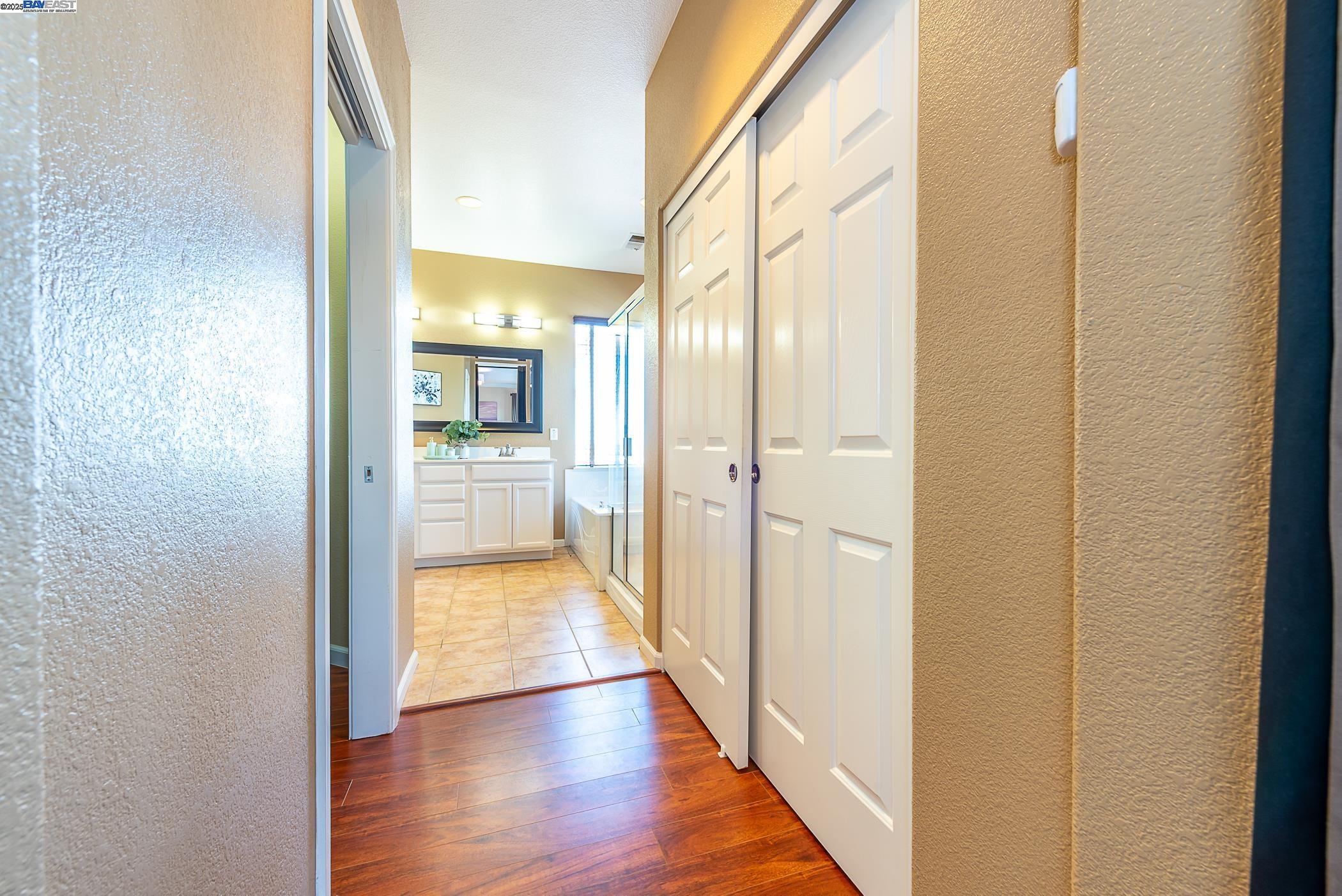 Eden Shores Community - facing the park!