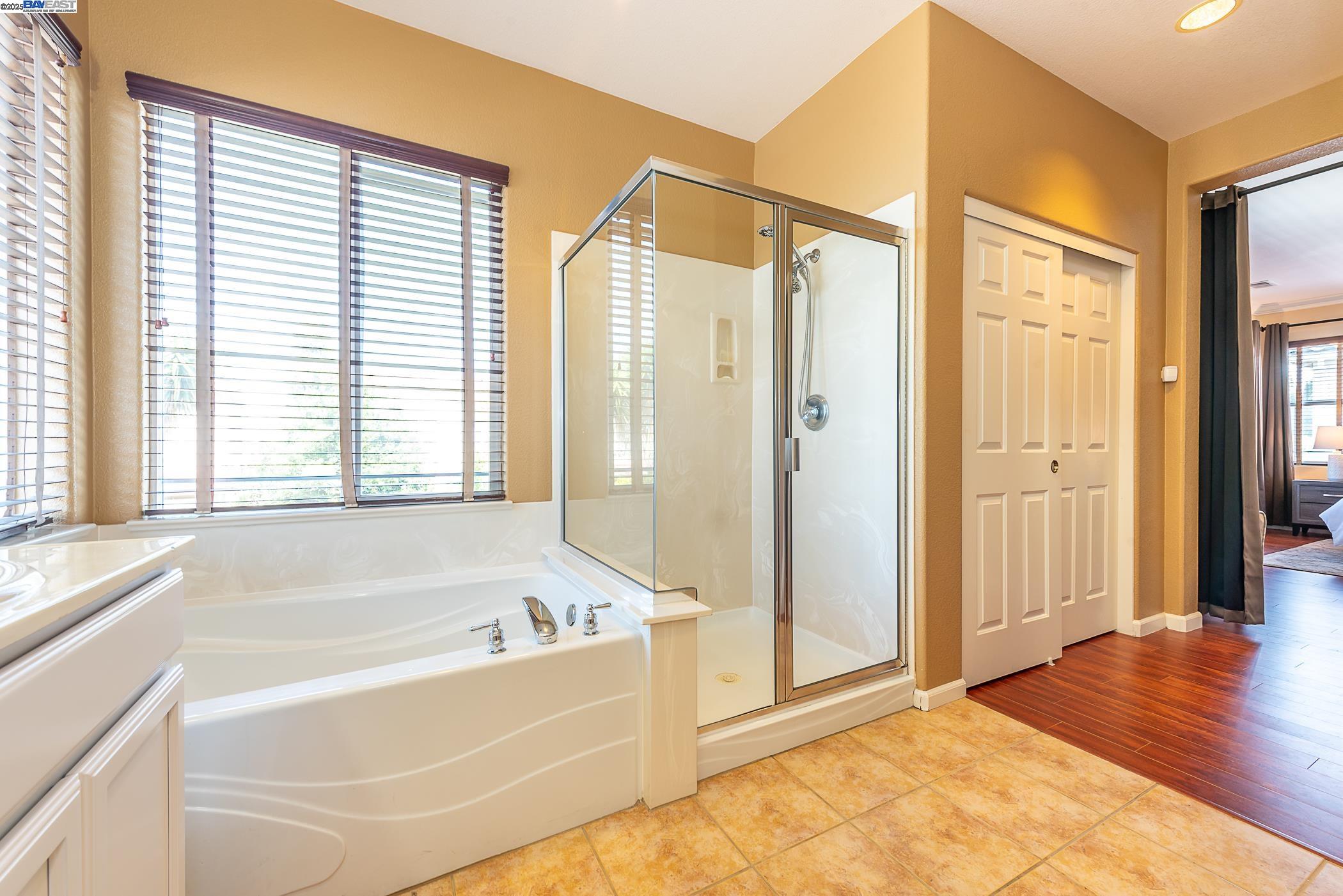Eden Shores Community - facing the park!