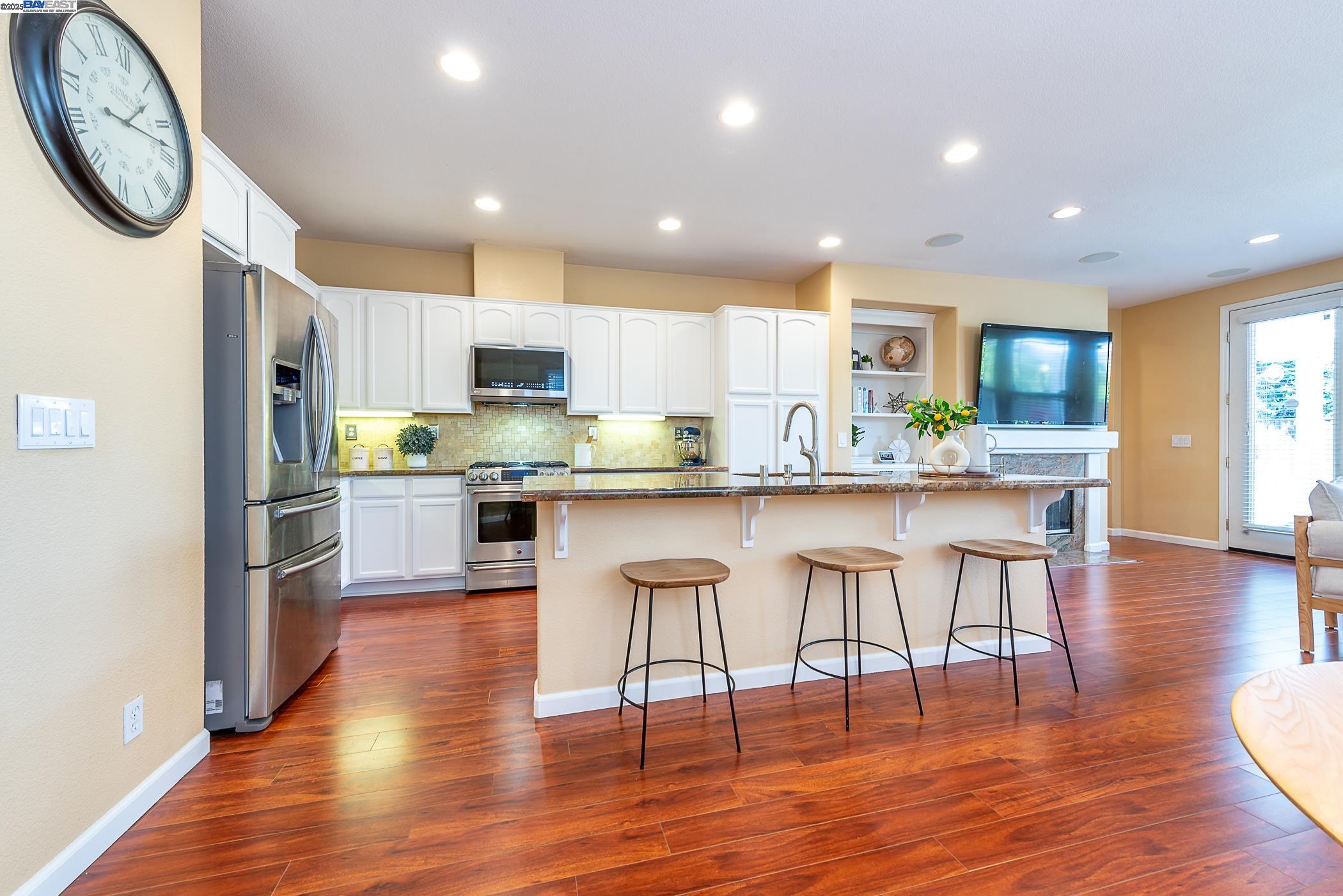 Eden Shores Community - facing the park!