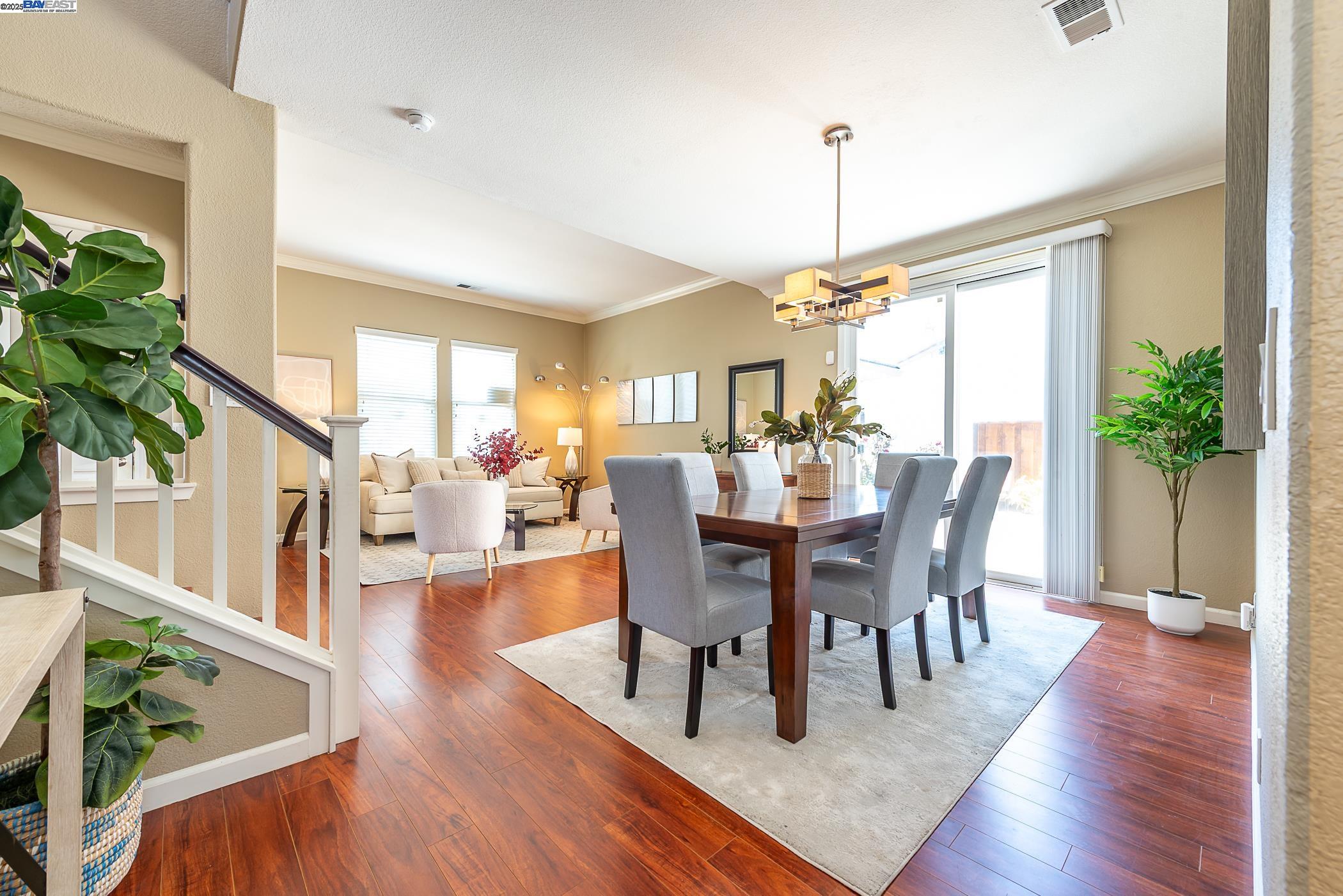 Eden Shores Community - facing the park!