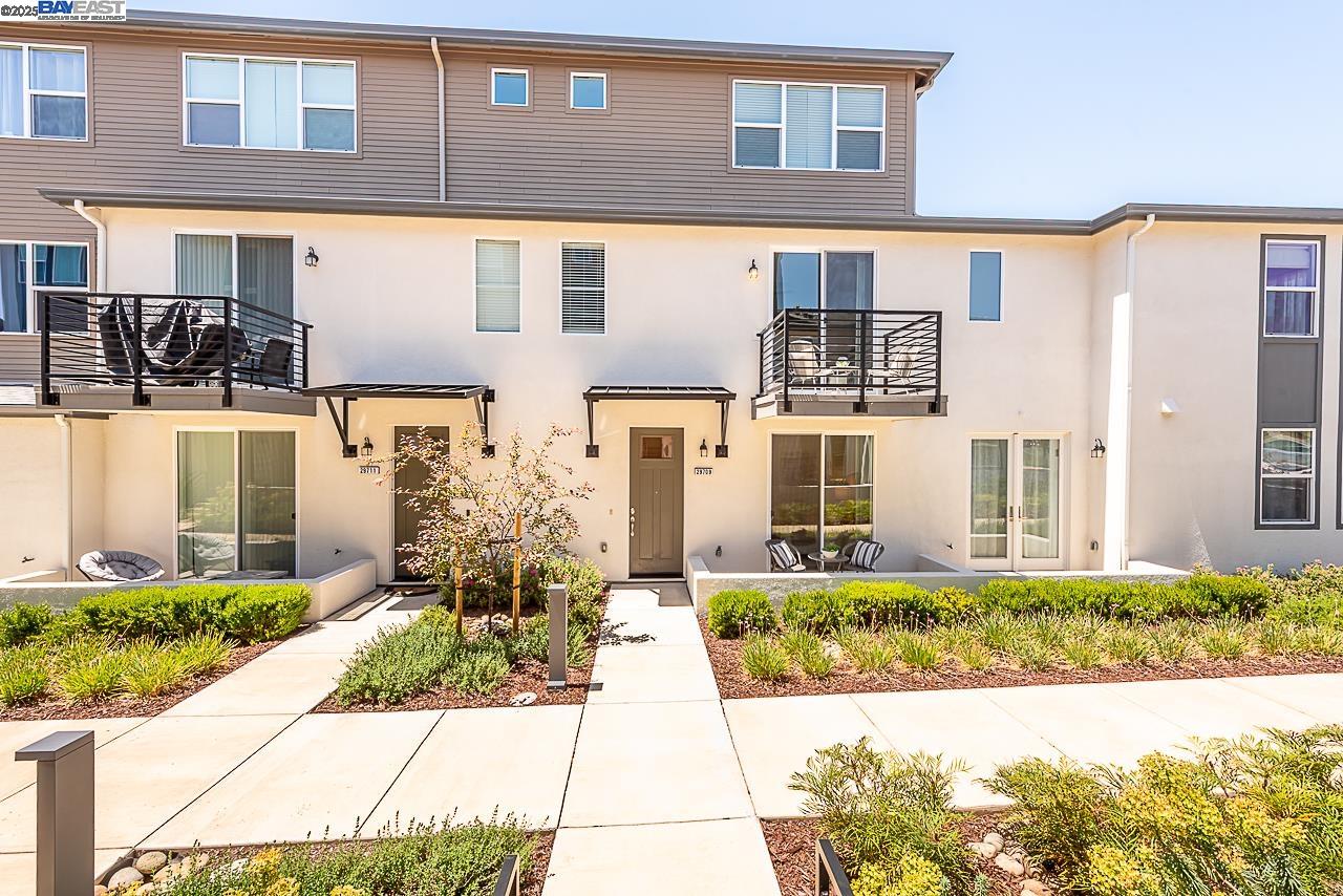 Atlas at Mission Village by KB Homes - Stunning spacious townhome!