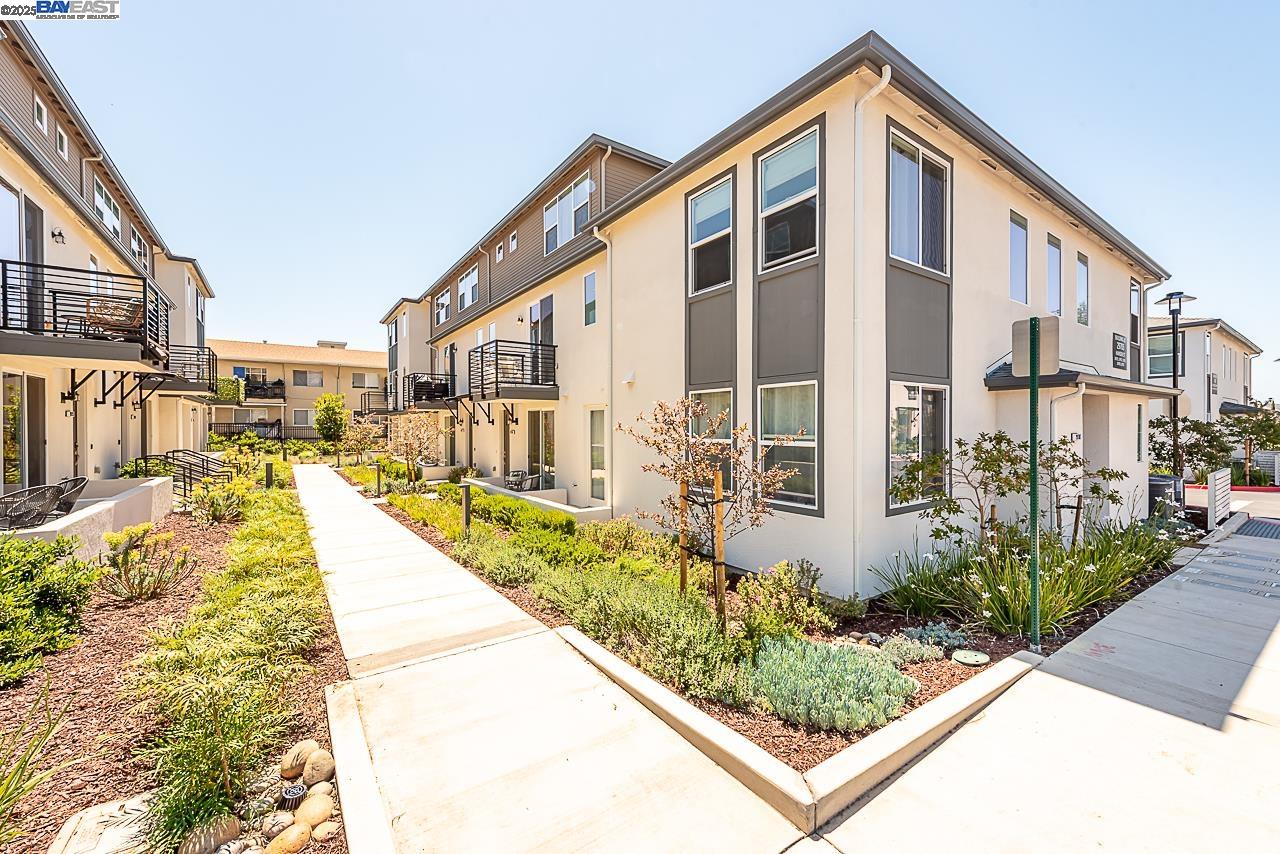 Atlas at Mission Village by KB Homes - Stunning spacious townhome!
