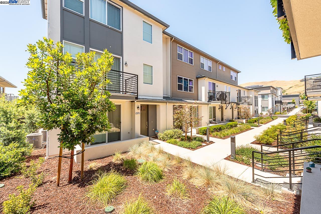 Atlas at Mission Village by KB Homes - Stunning spacious townhome!