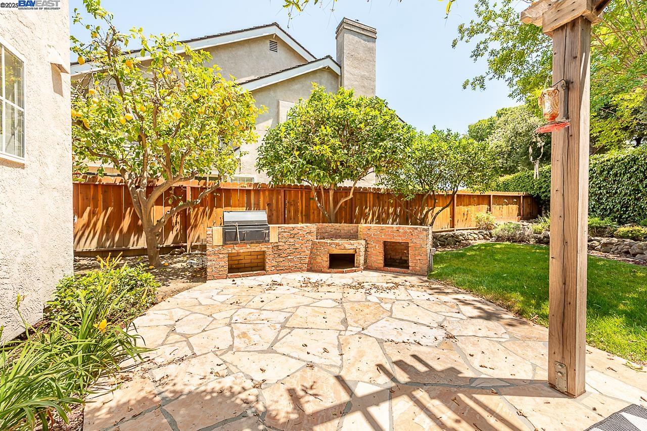 34233 Perry Glen Ter