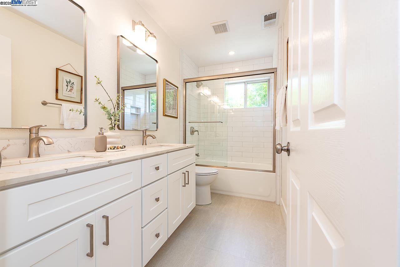 34233 Perry Glen Ter