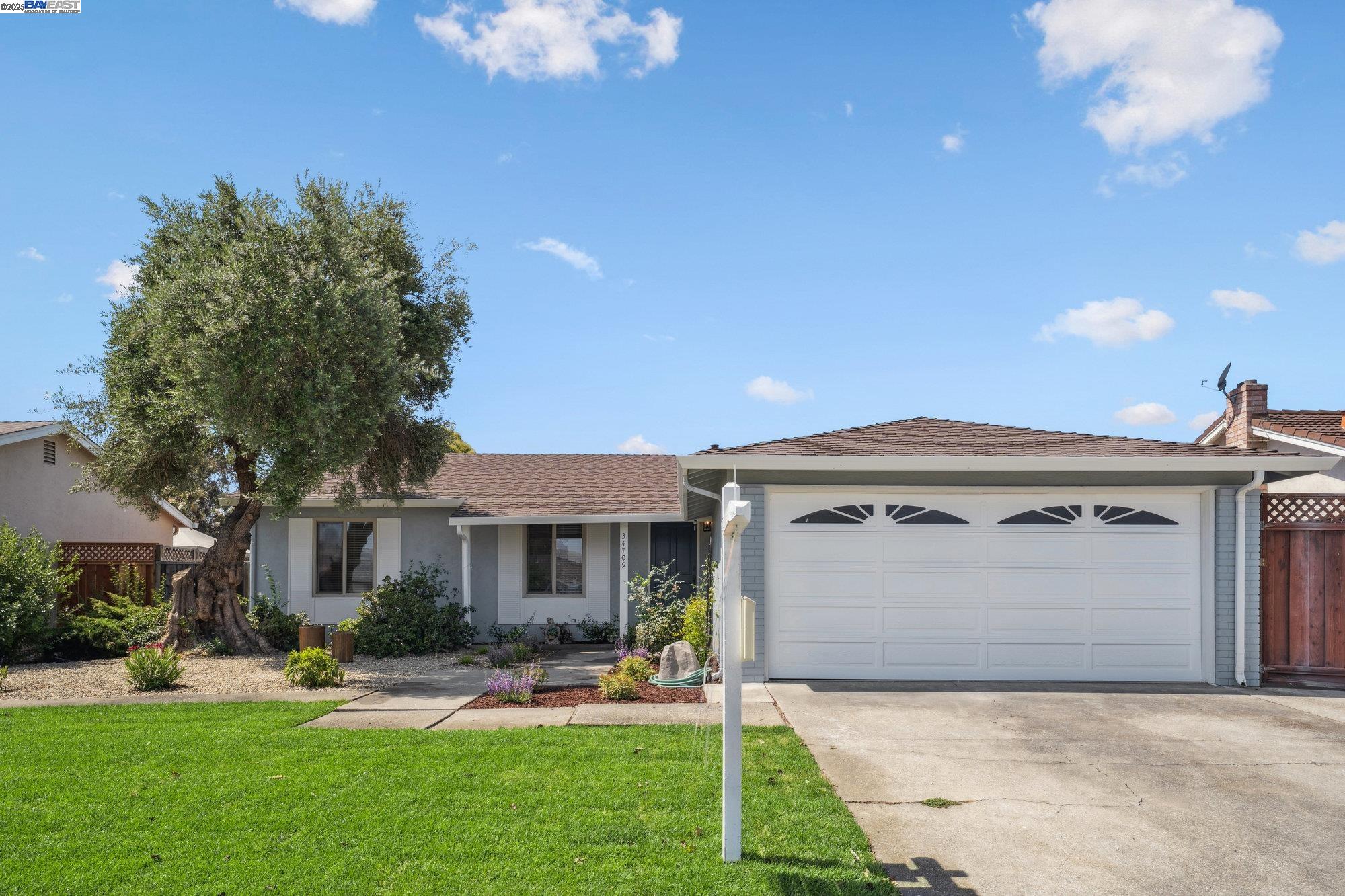 Newly remodeled throughout with high end finishes!